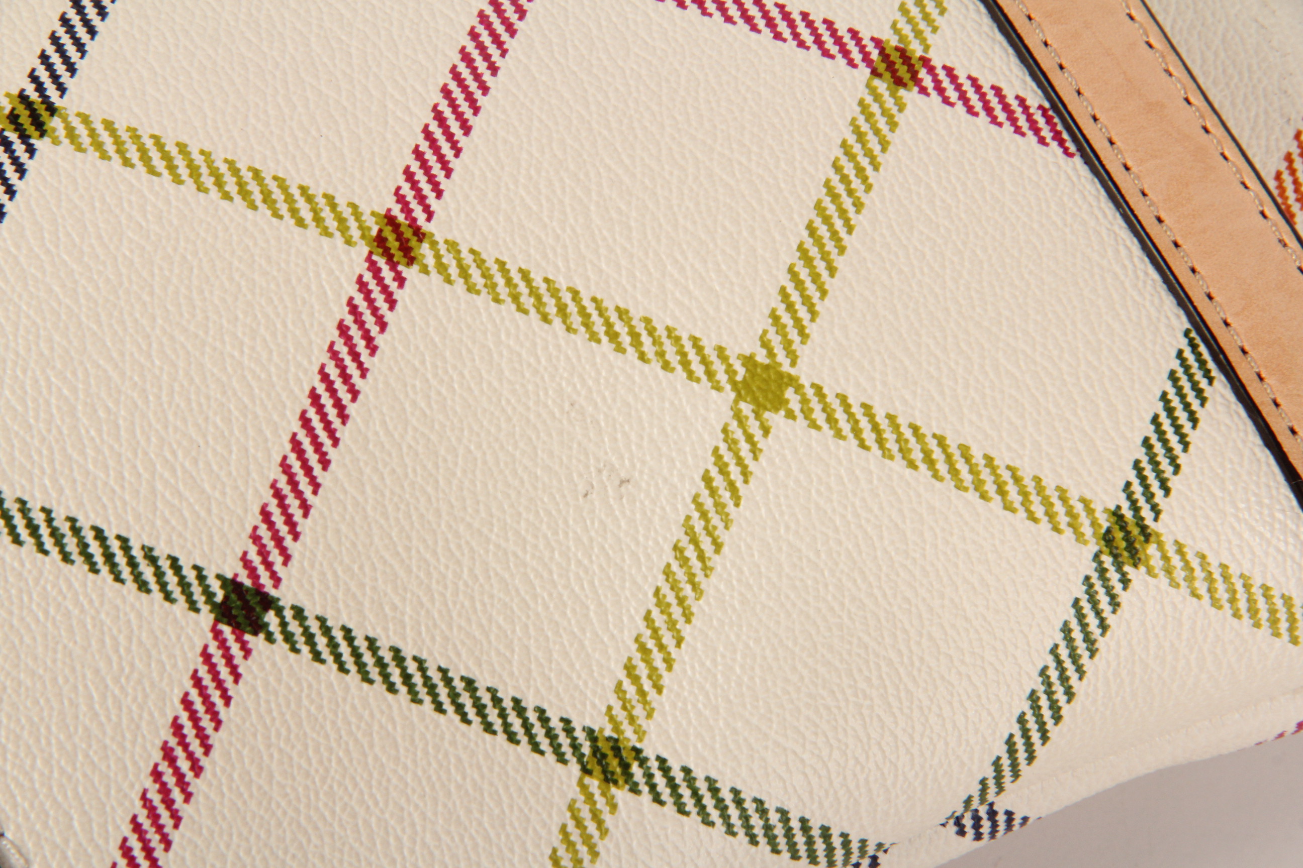 Coach Peyton Tattersall Messenger