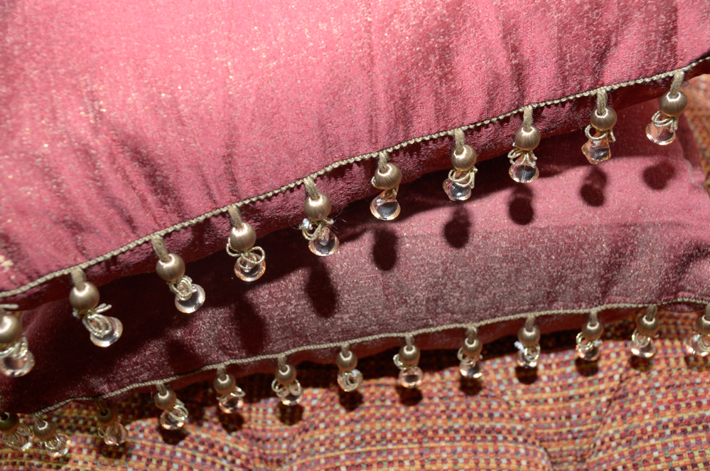 Left-Arm Chaise Lounge with Tweed Upholstery