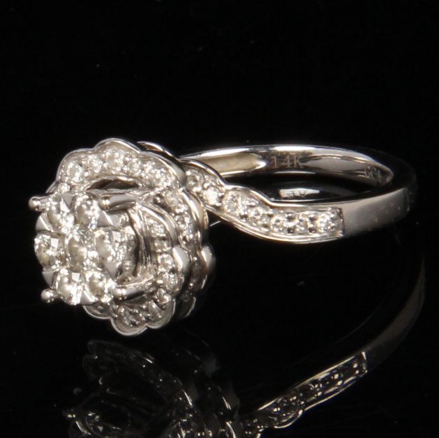 14K White Gold 1.00 CTW Diamond Ring