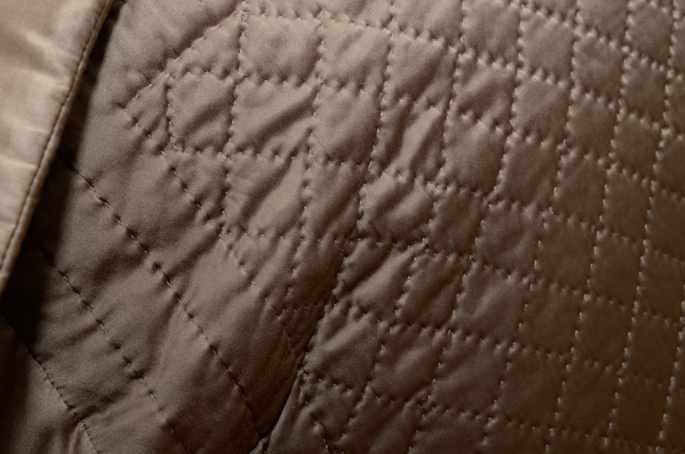 Bedspreads with Pink Pillows