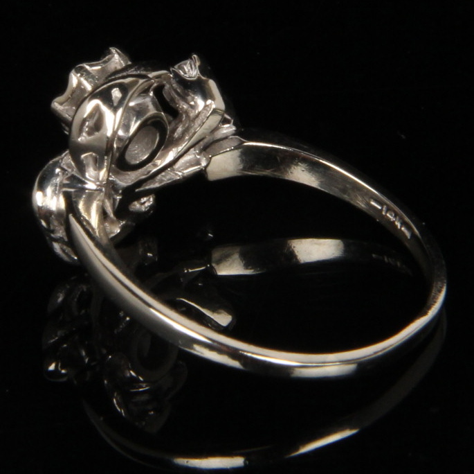 14K White Gold 0.35 CTW Diamond Ring