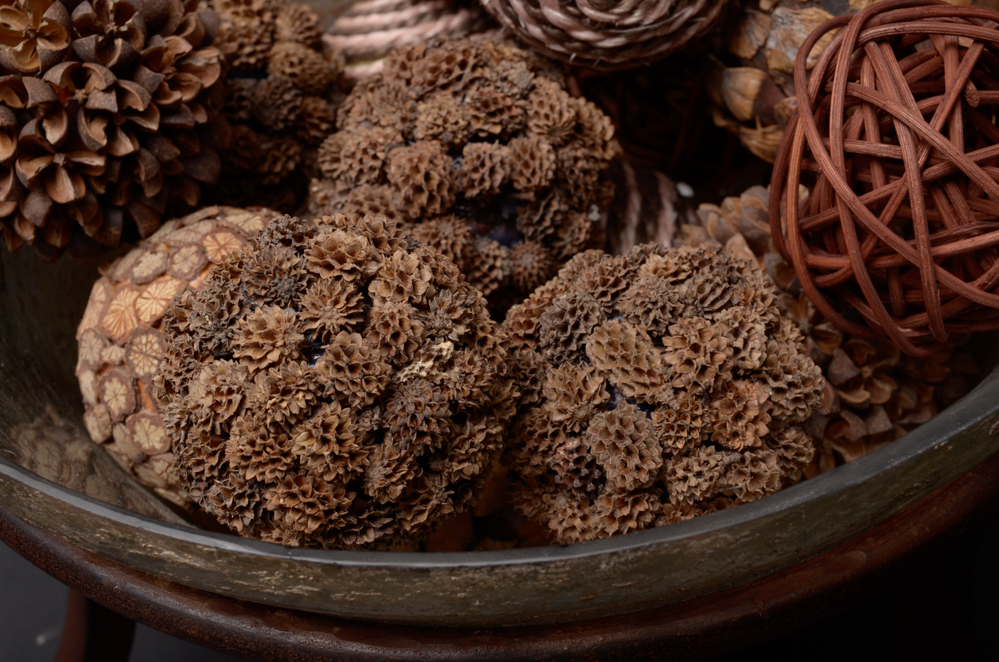 Decorative Bowl with Filler Orbs