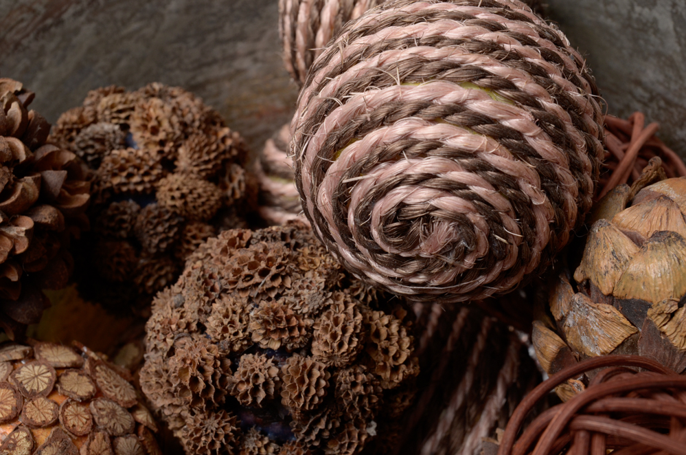 Decorative Bowl with Filler Orbs