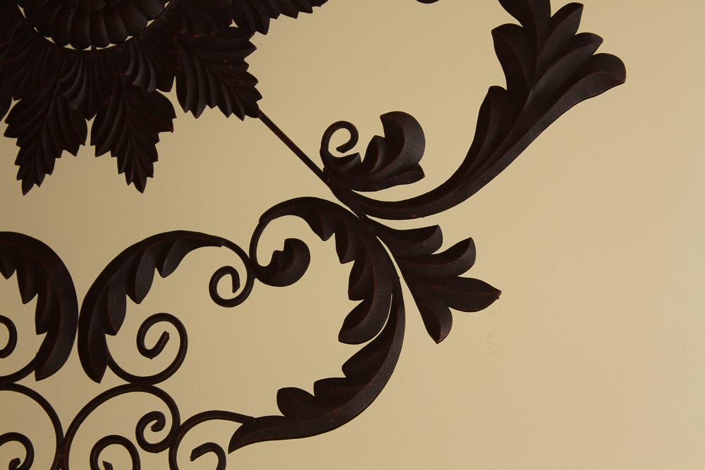 Metal Acanthus Wall Hanging