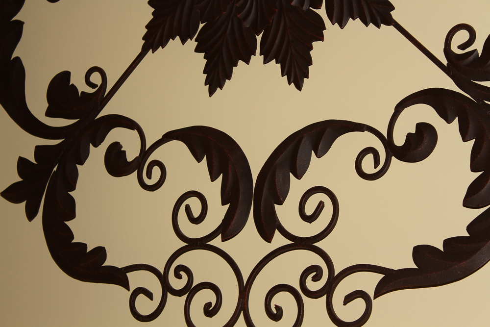 Metal Acanthus Wall Hanging