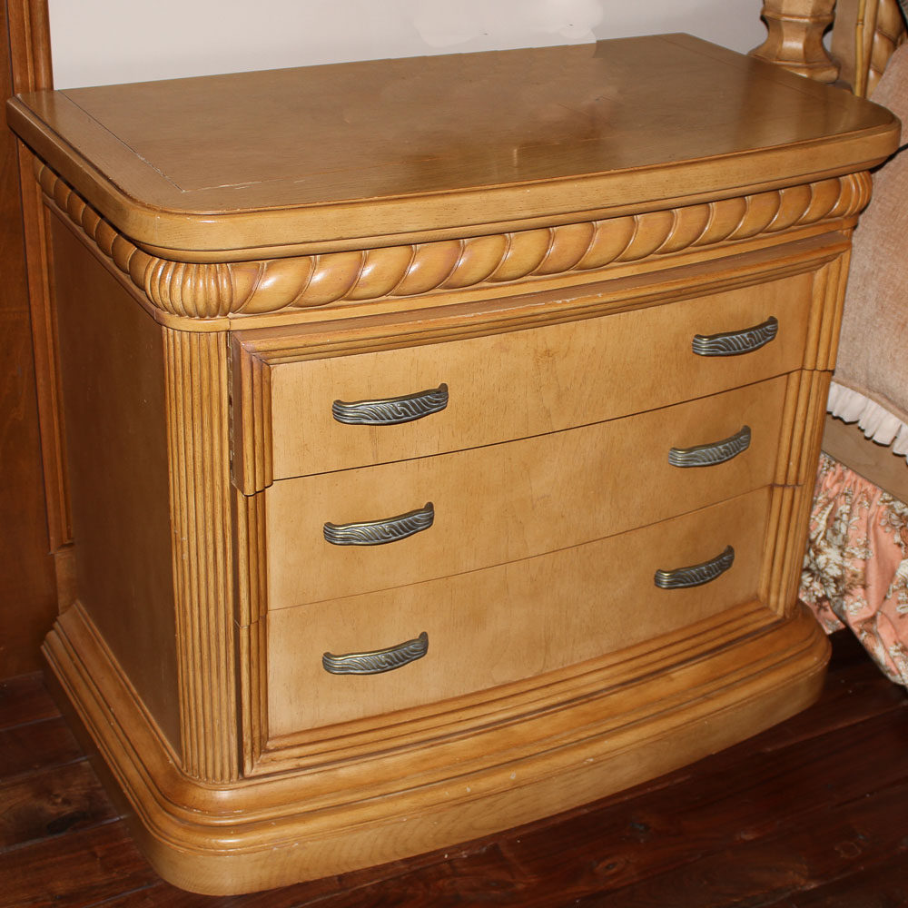 Ornate Oak Finish Nightstand