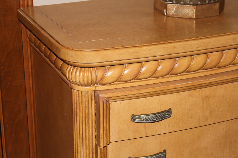 Ornate Oak Finish Nightstand