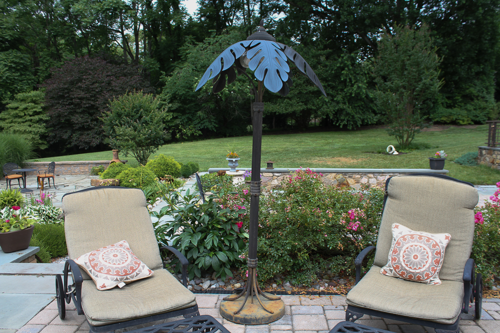 Metal Palm Tree Outdoor Floor Lamp