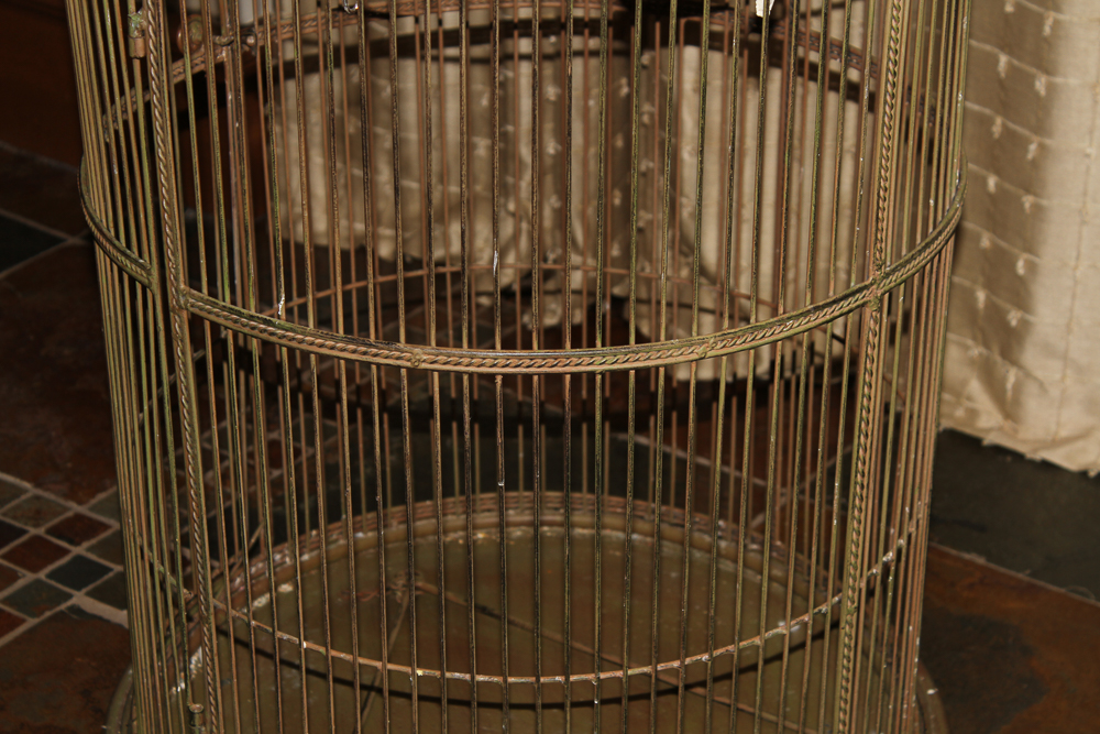 Standing Birdcage