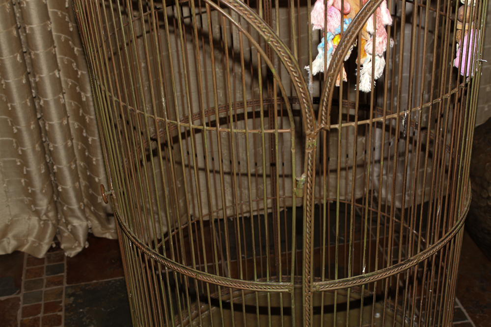 Standing Birdcage