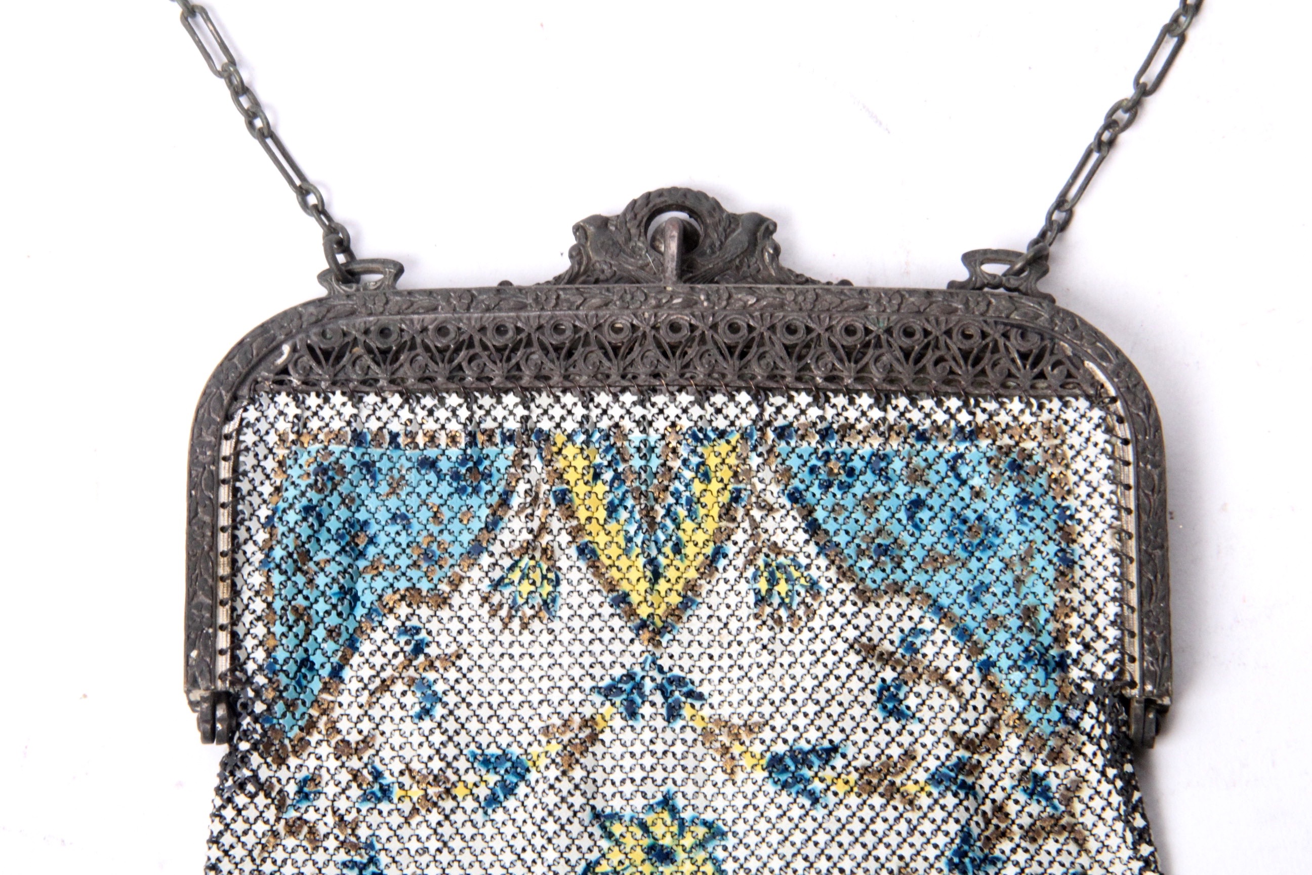 Circa 1920s Mandalian Co. Metal Mesh Purse