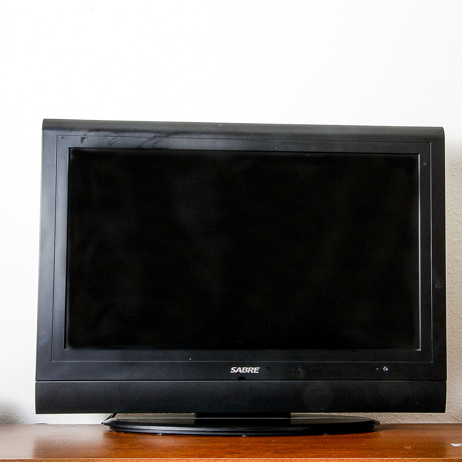 Sabre 32" Television