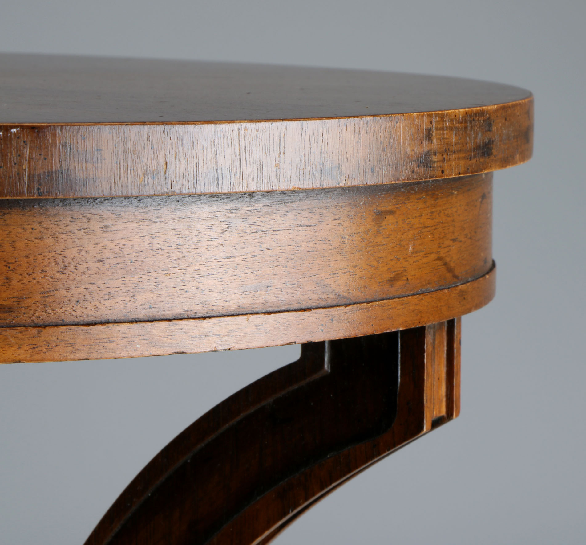 Drexel "Francesca" Gueridon Table