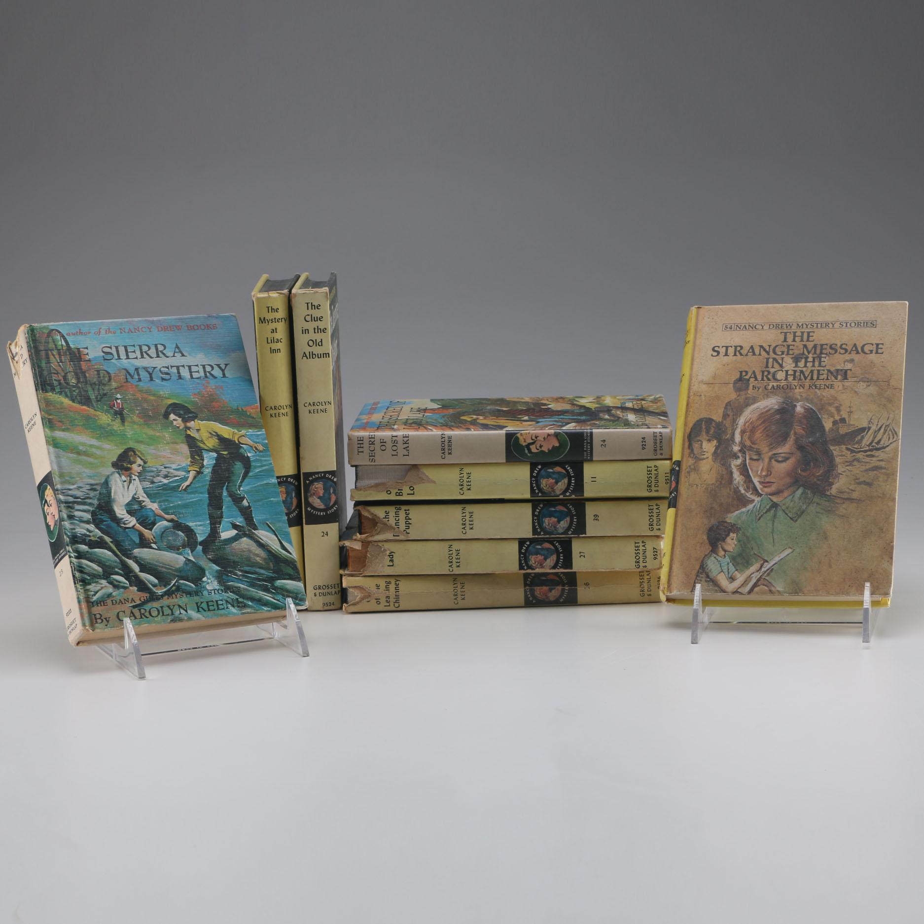 Assortment of Vintage Nancy Drew Books