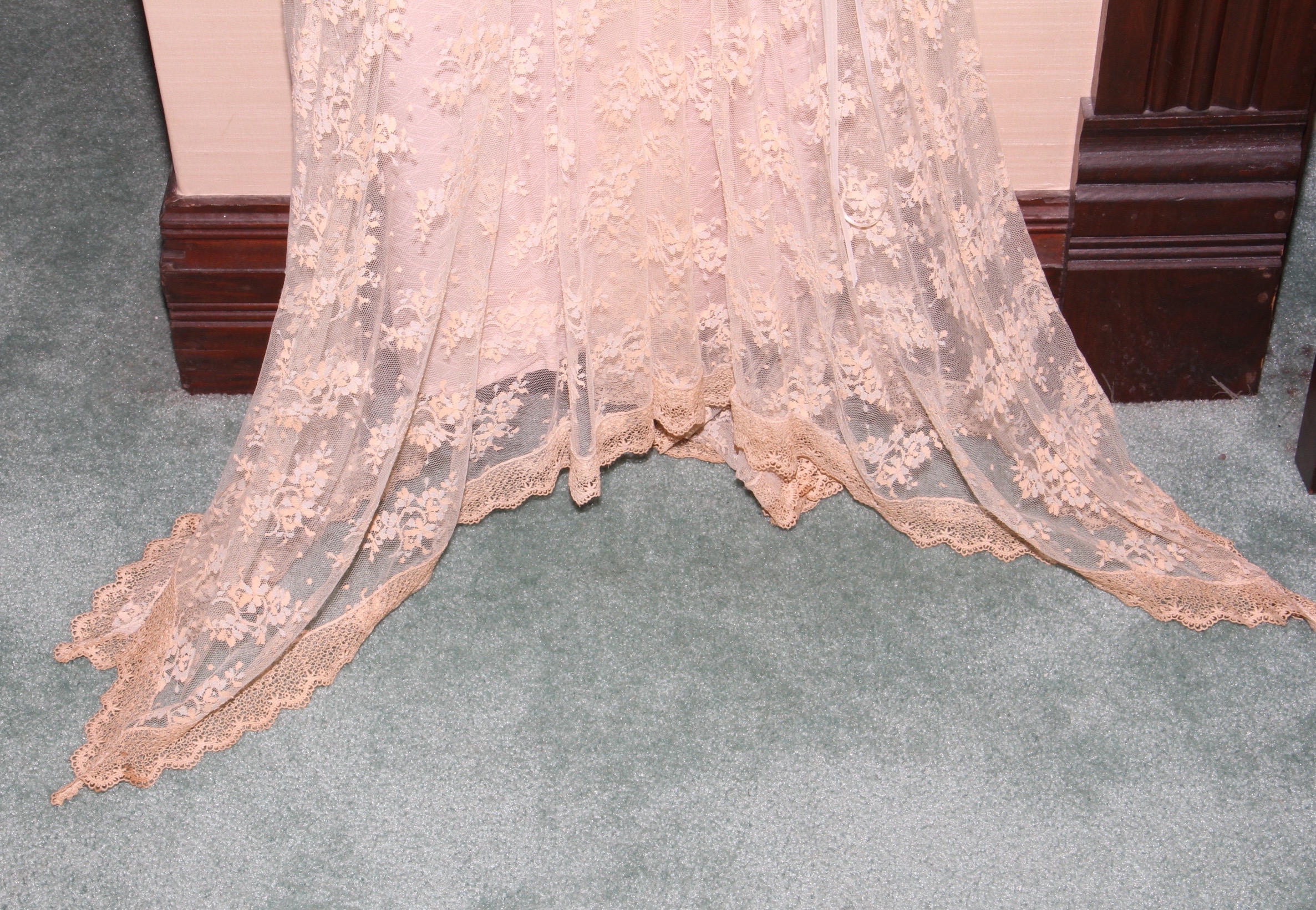 Country Elegance Lace Dress