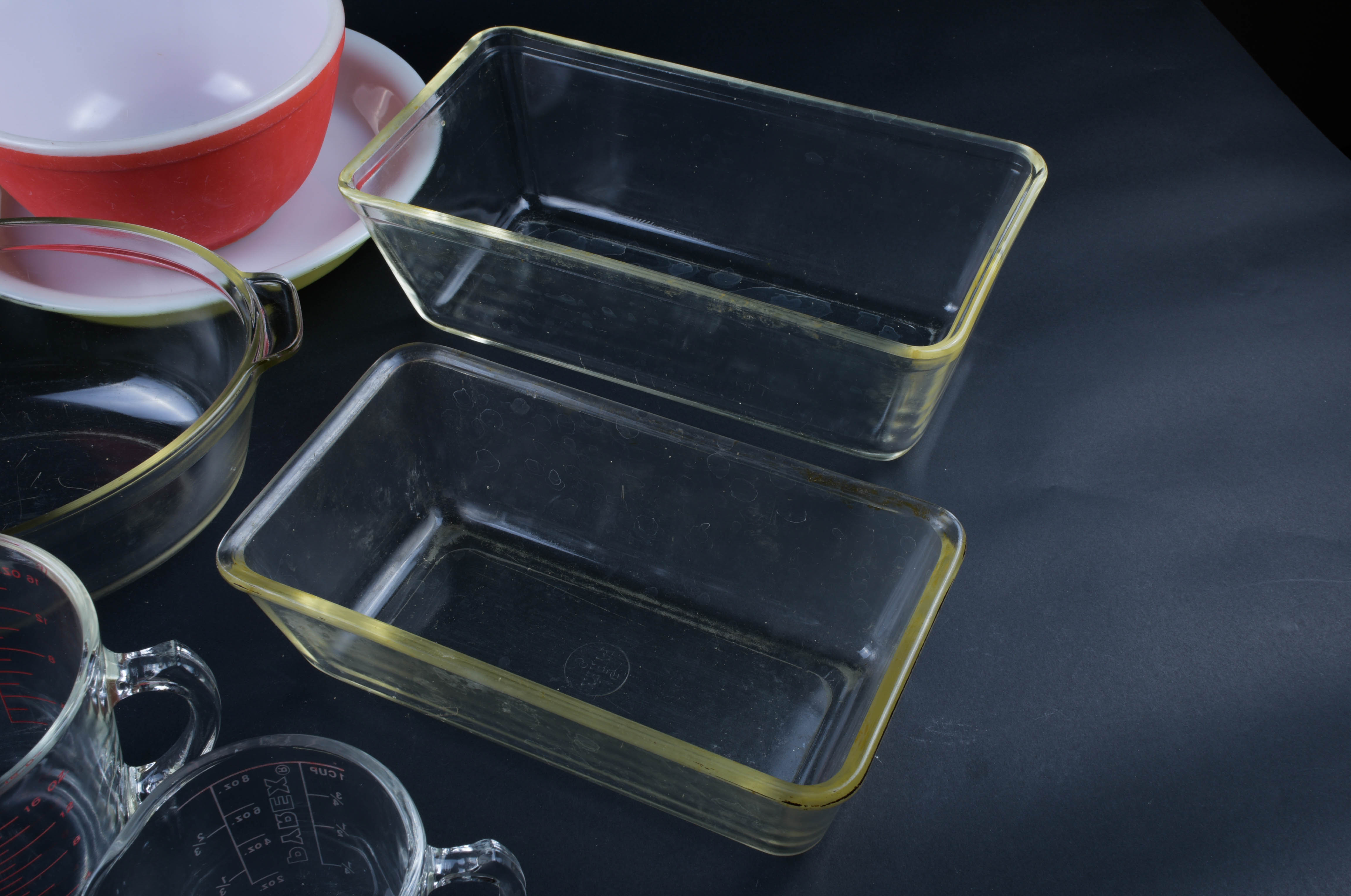 Vintage Pyrex Dishes