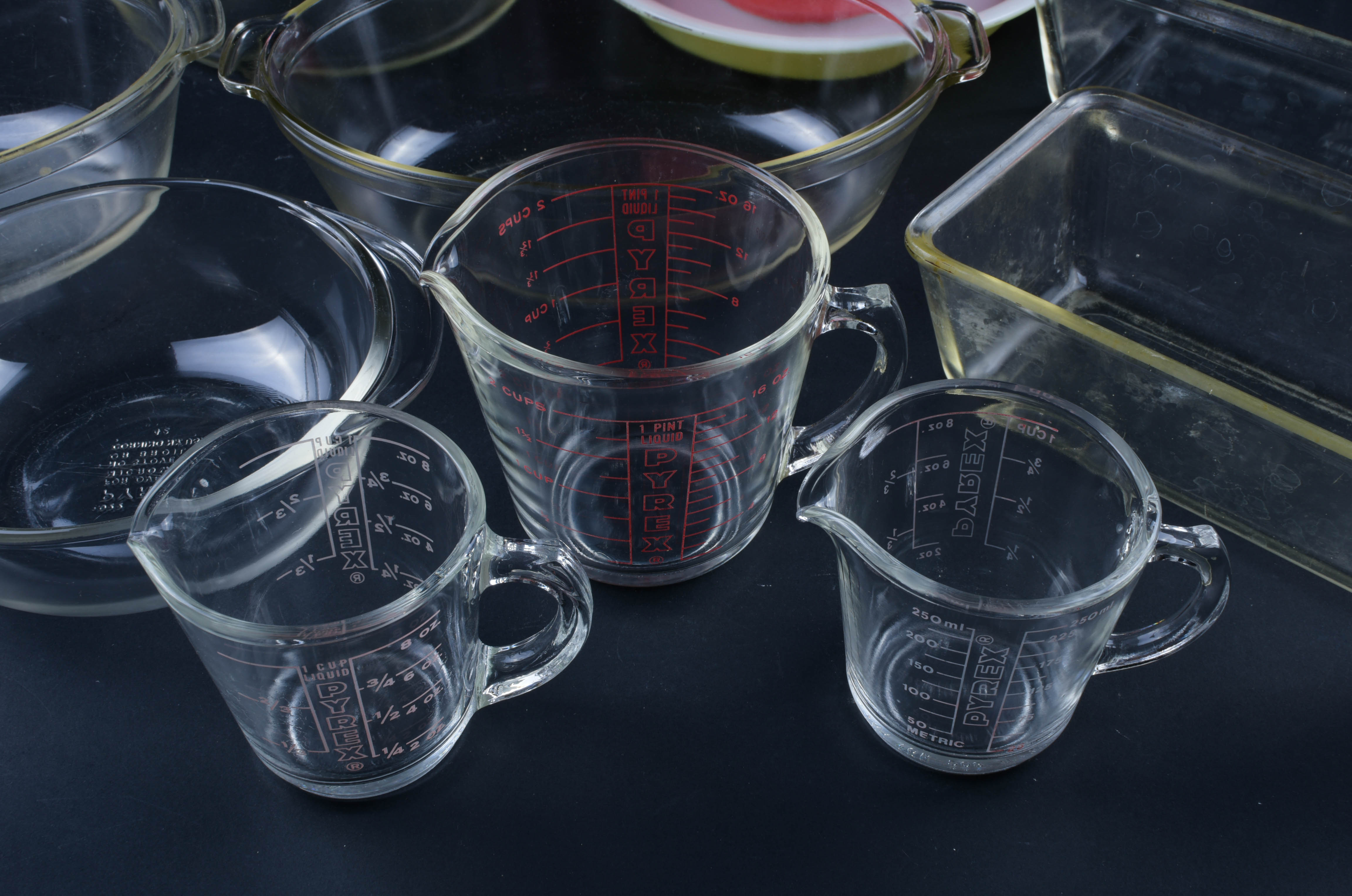 Vintage Pyrex Dishes