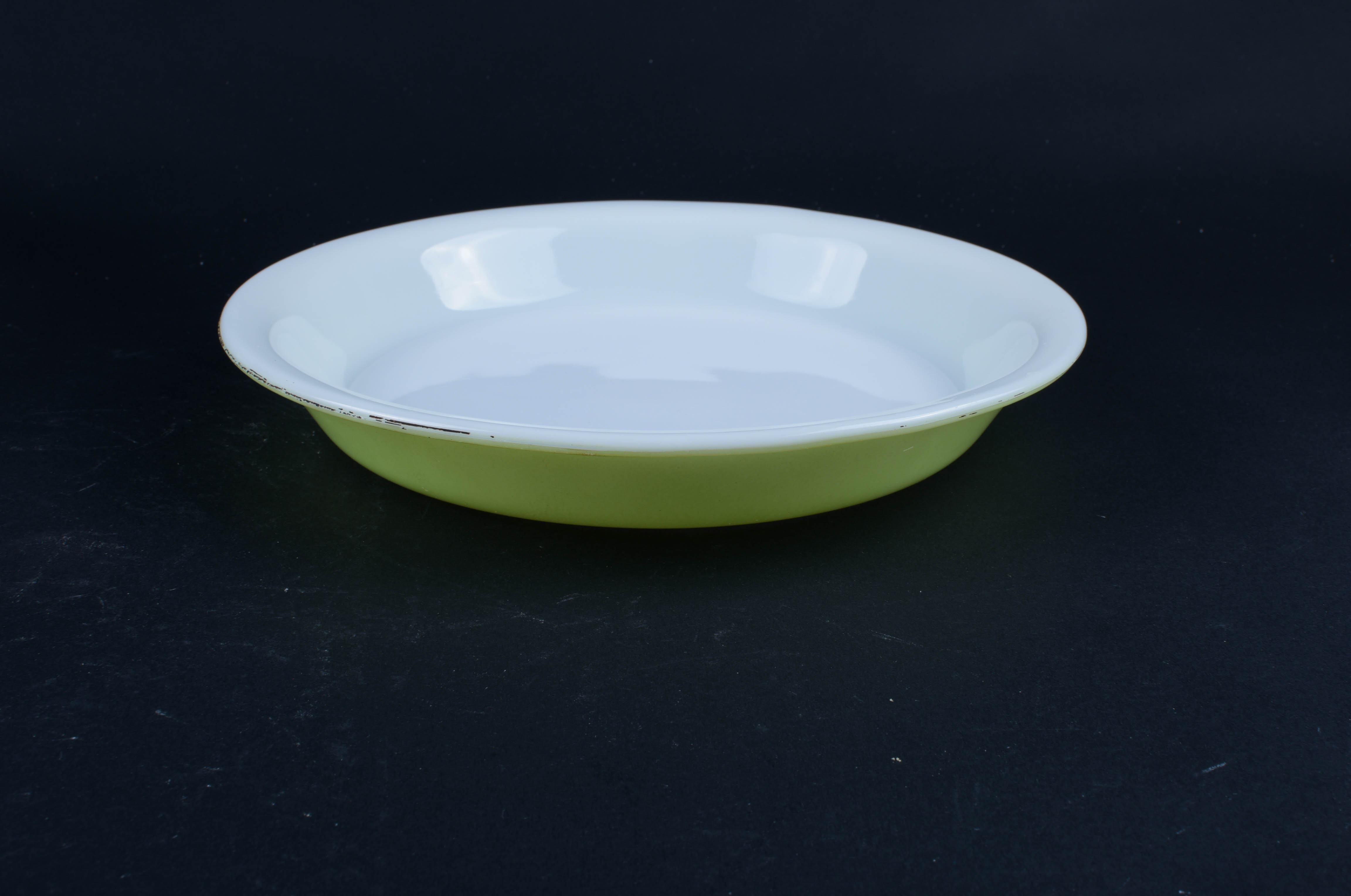 Vintage Pyrex Dishes