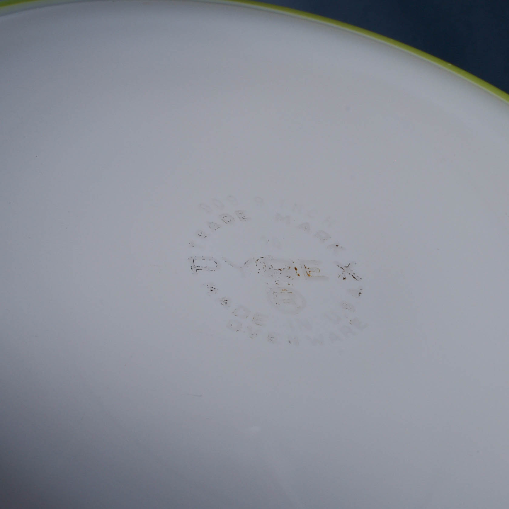 Vintage Pyrex Dishes