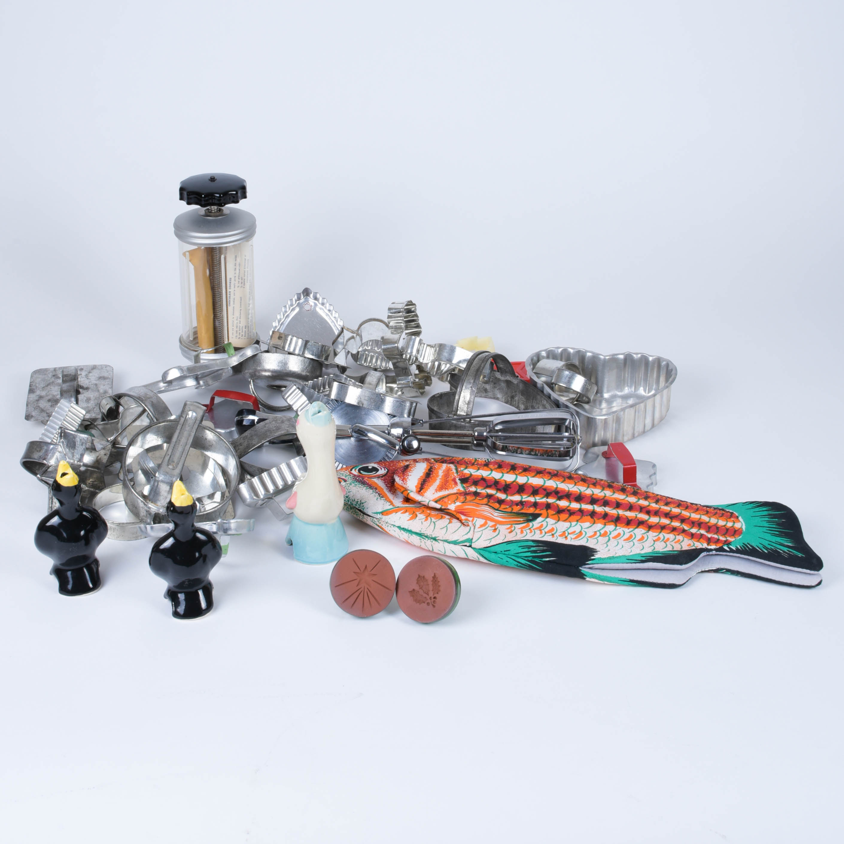 Grouping of Kitchenware and Cookie Cutters