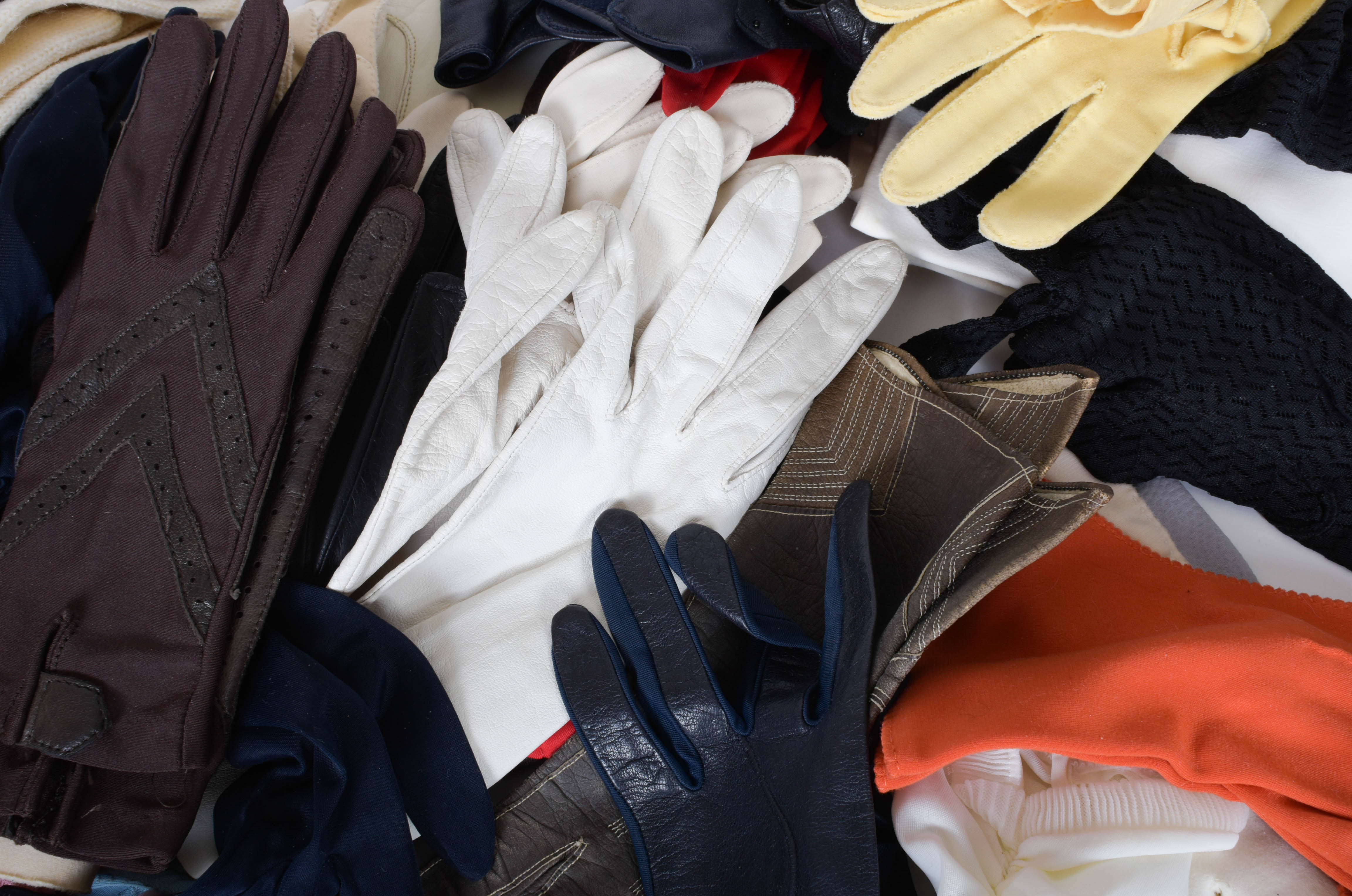 Women's Vintage Gloves