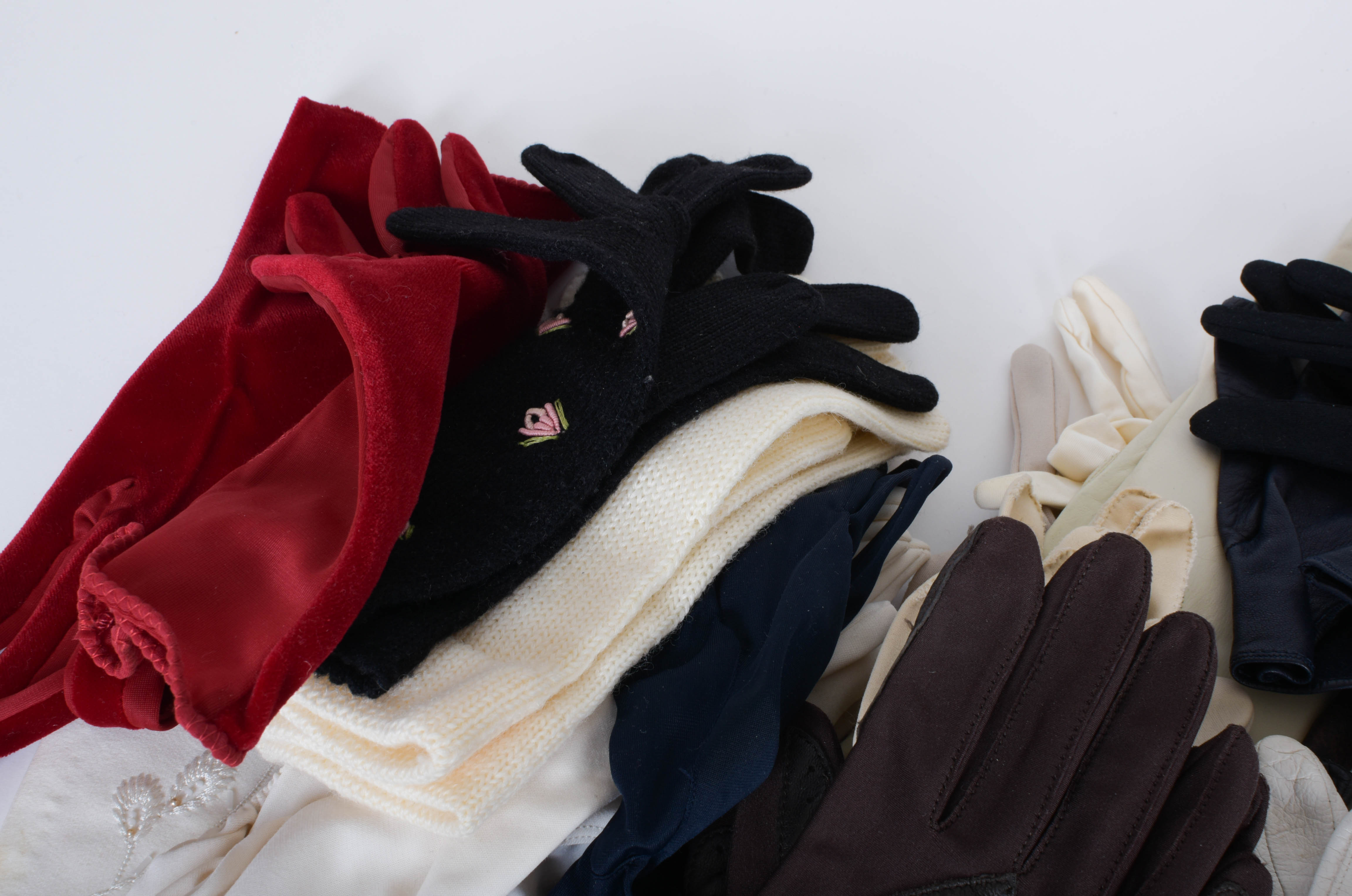 Women's Vintage Gloves