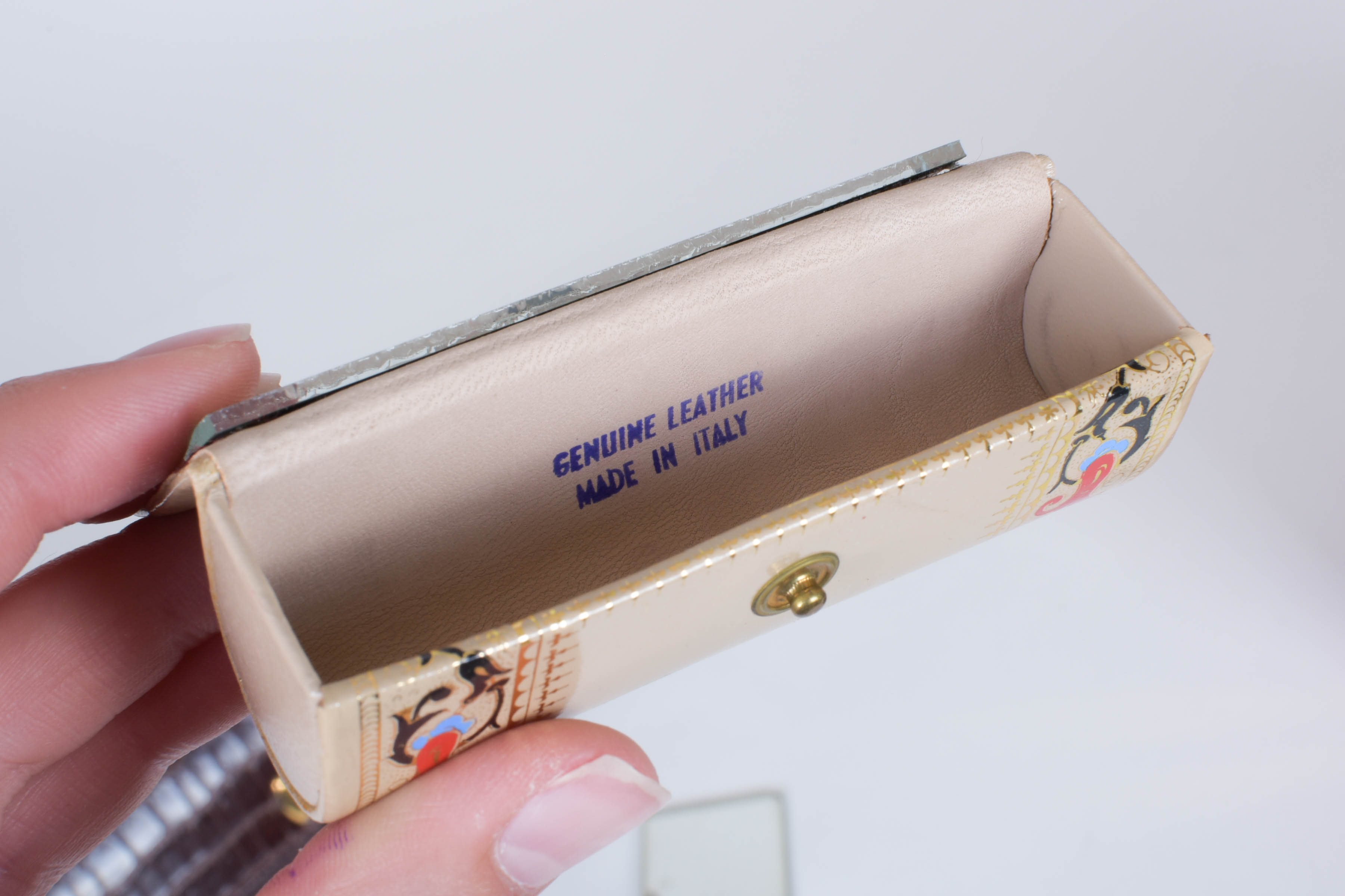 Assortment of Small Vintage Handbags