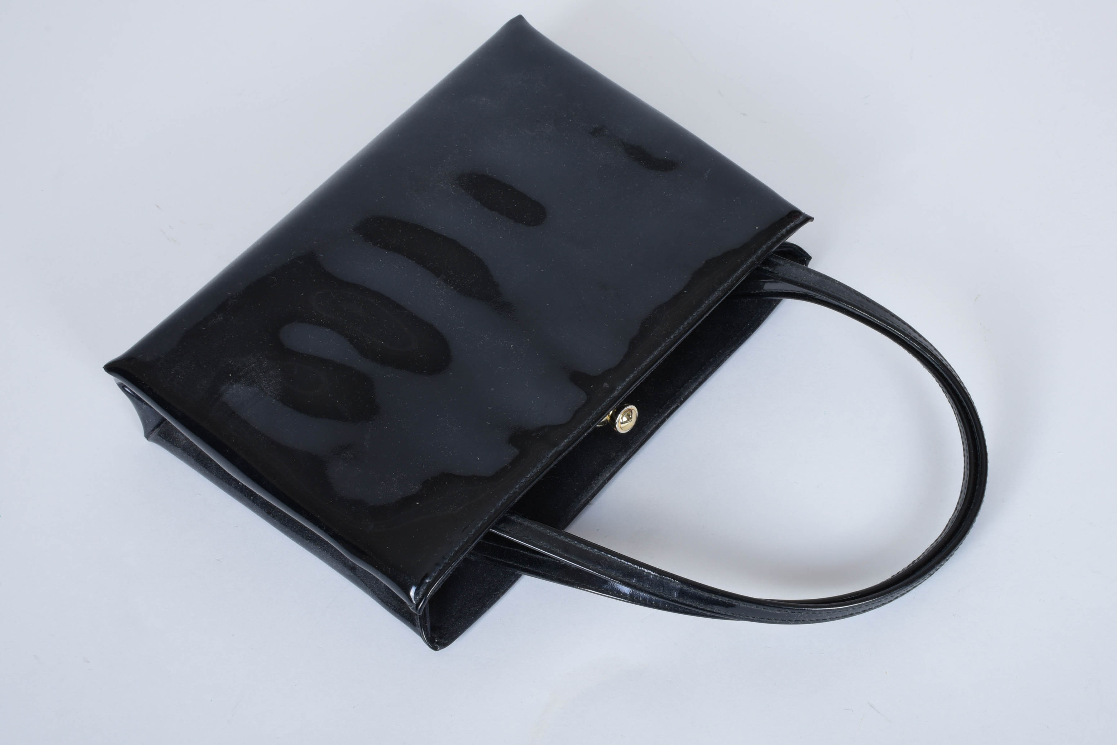 Assortment of Small Vintage Handbags