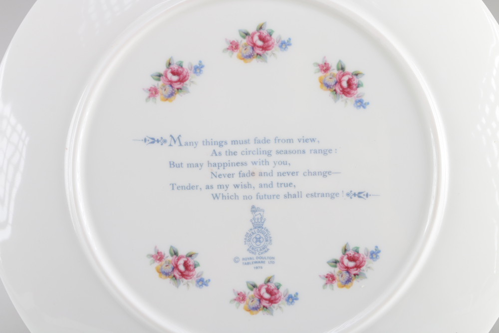 Royal Doulton Valentine's Day 1976 Collectible Plate