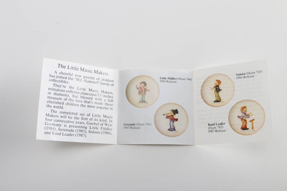 Two Hummel 1986 Plate "Soloist"