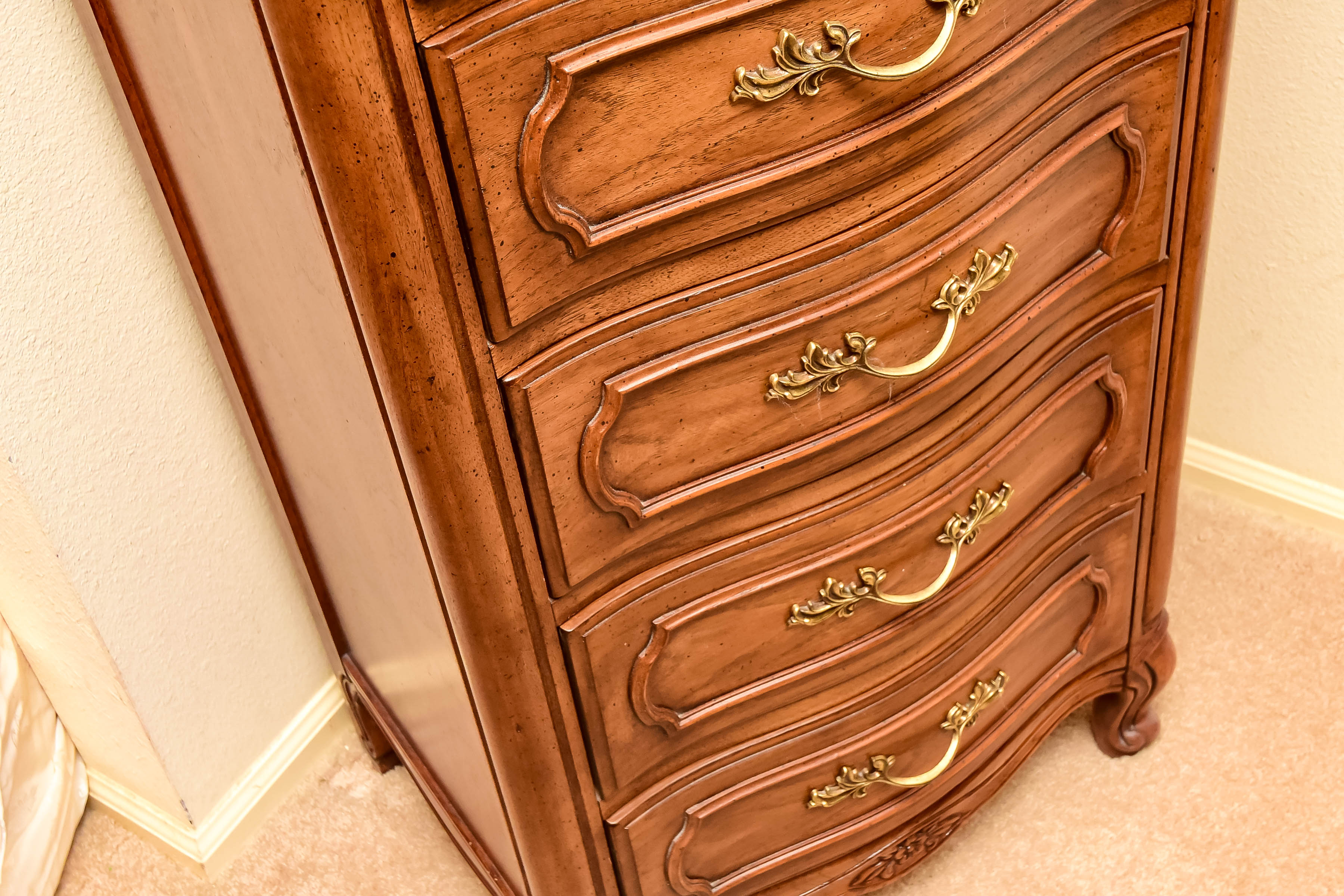 Thomasville Lingerie Chest