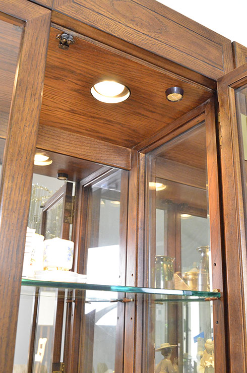 Vintage Henredon Display Cabinet - Right-Hand Unit