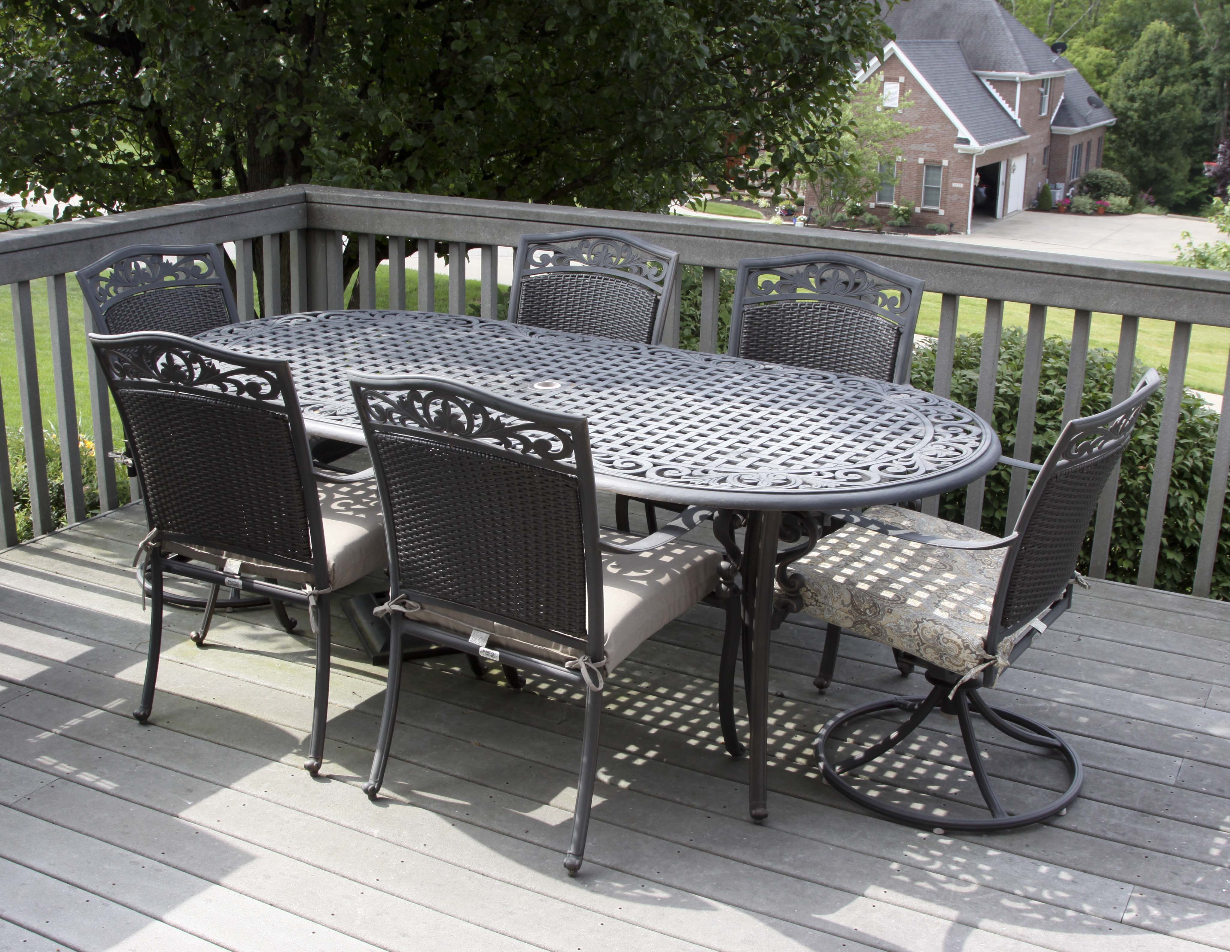 Oval Patio Table, Six Chairs and Umbrella Base