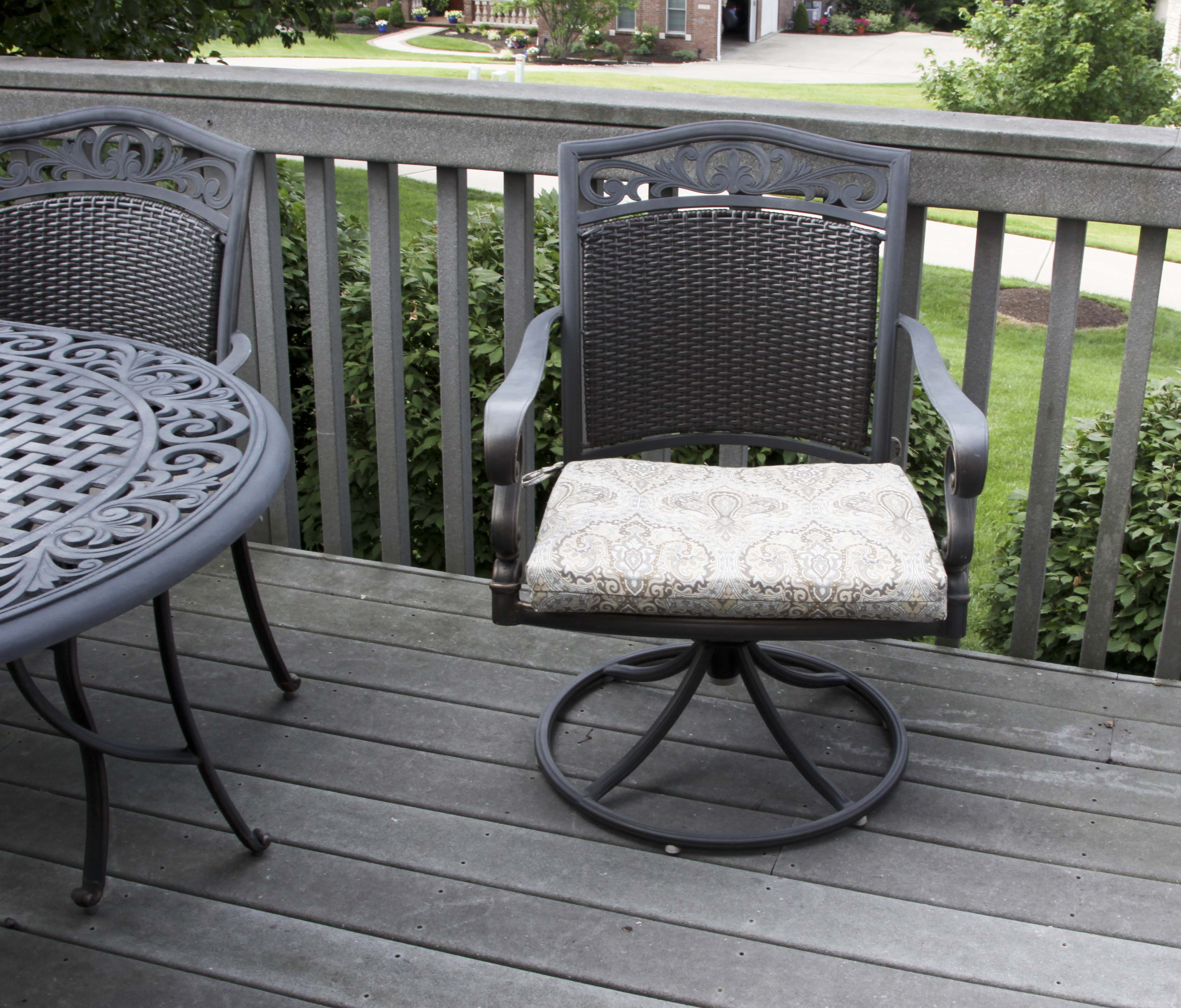 Oval Patio Table, Six Chairs and Umbrella Base