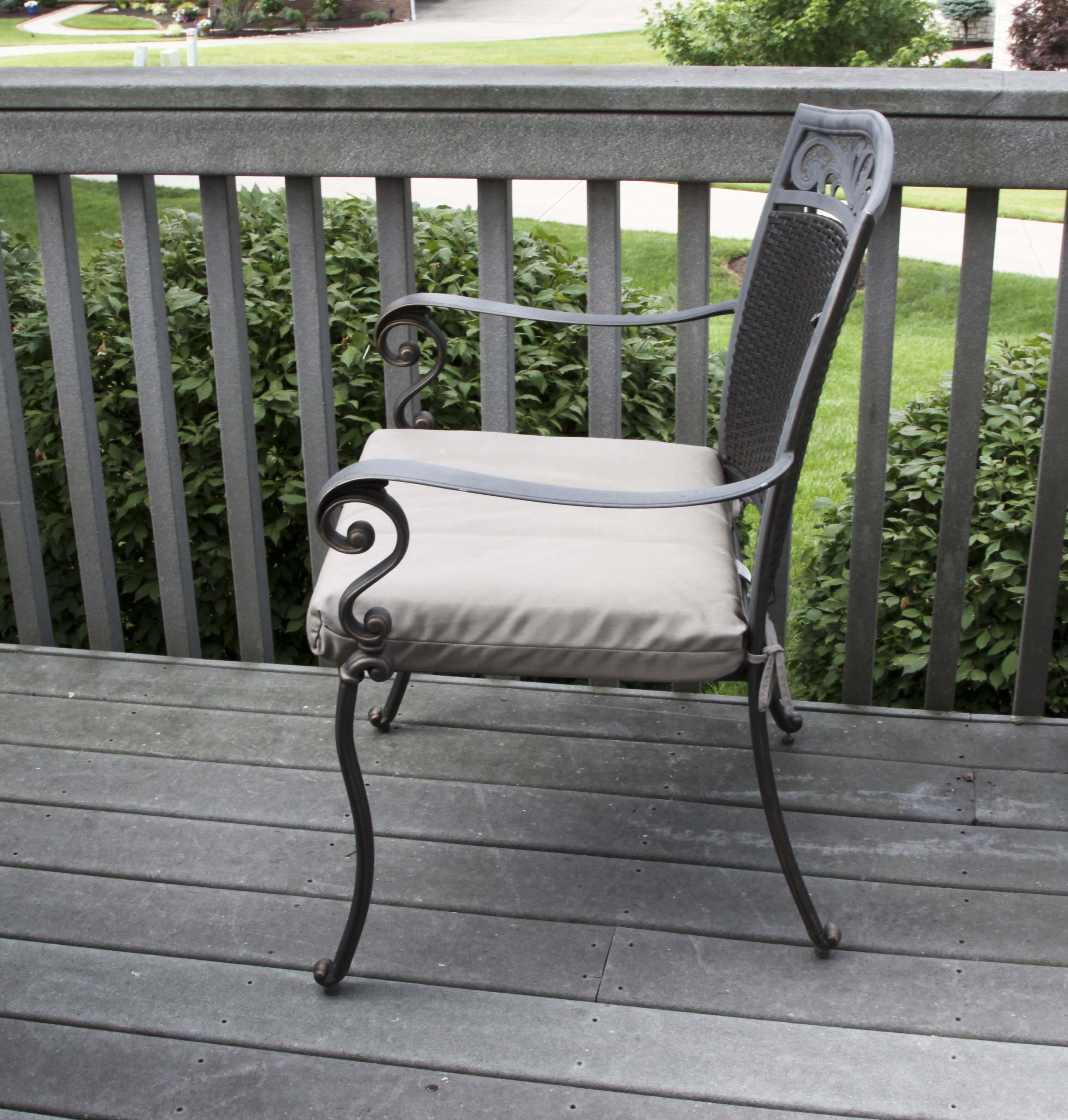 Oval Patio Table, Six Chairs and Umbrella Base