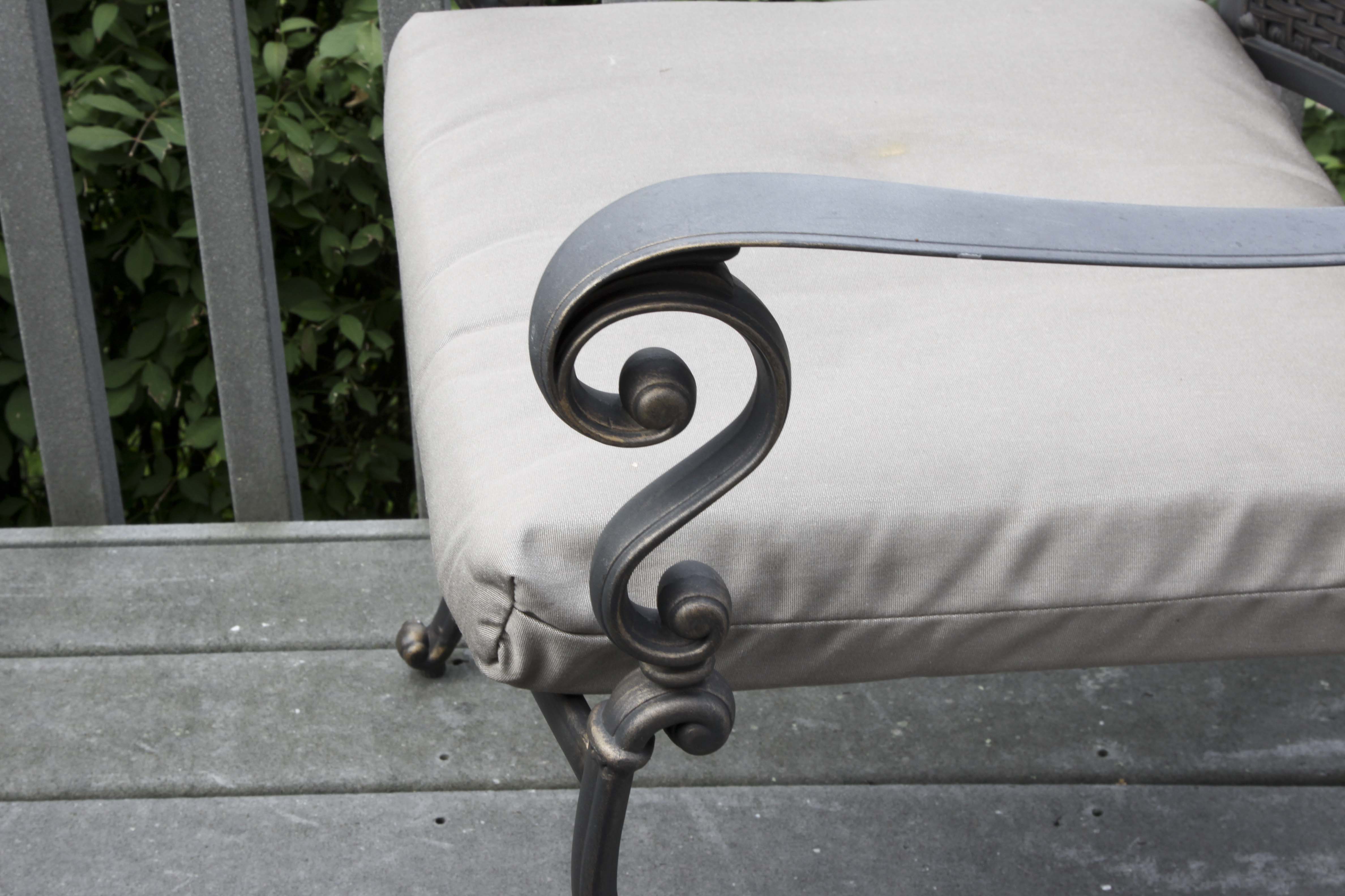 Oval Patio Table, Six Chairs and Umbrella Base