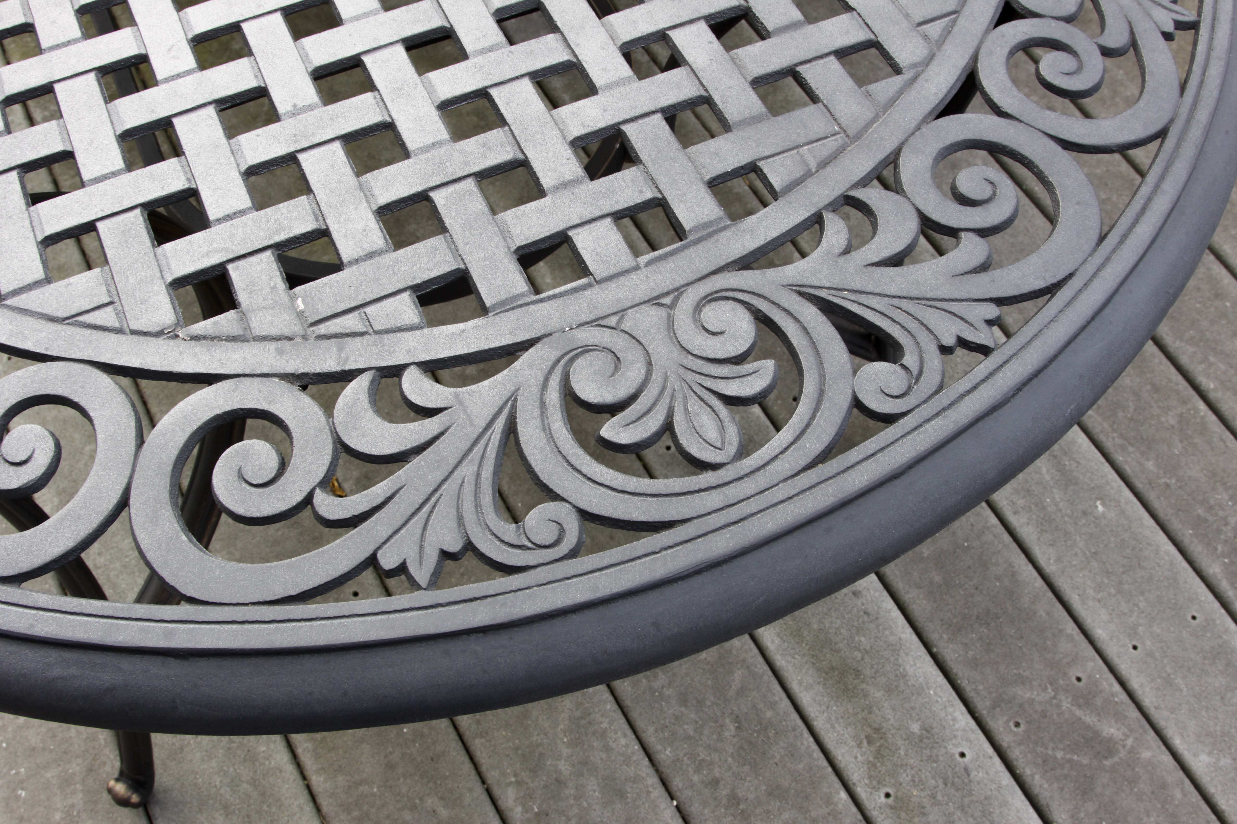 Oval Patio Table, Six Chairs and Umbrella Base