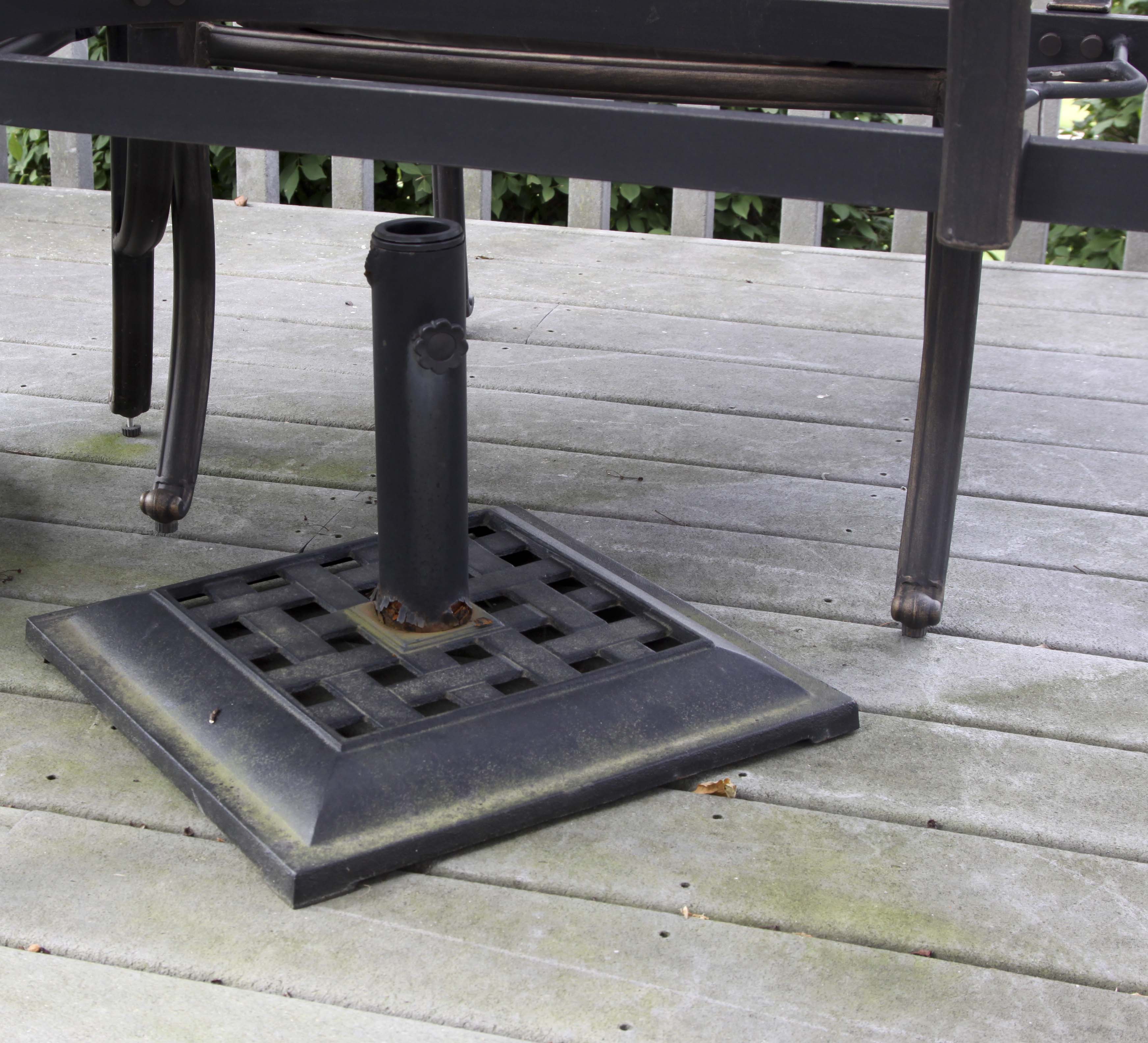 Oval Patio Table, Six Chairs and Umbrella Base