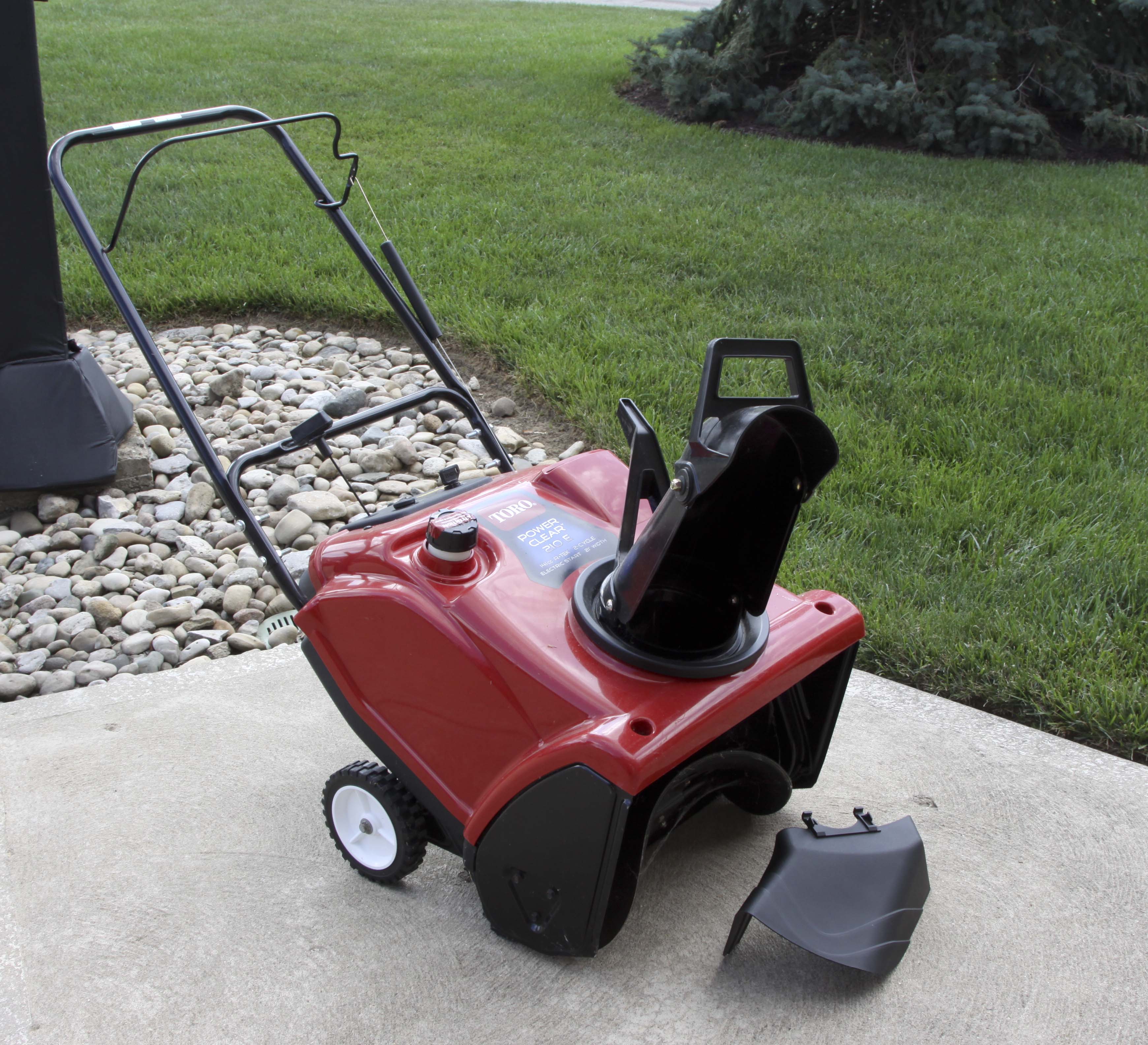 Toro Power Clear 210E Snow Thrower