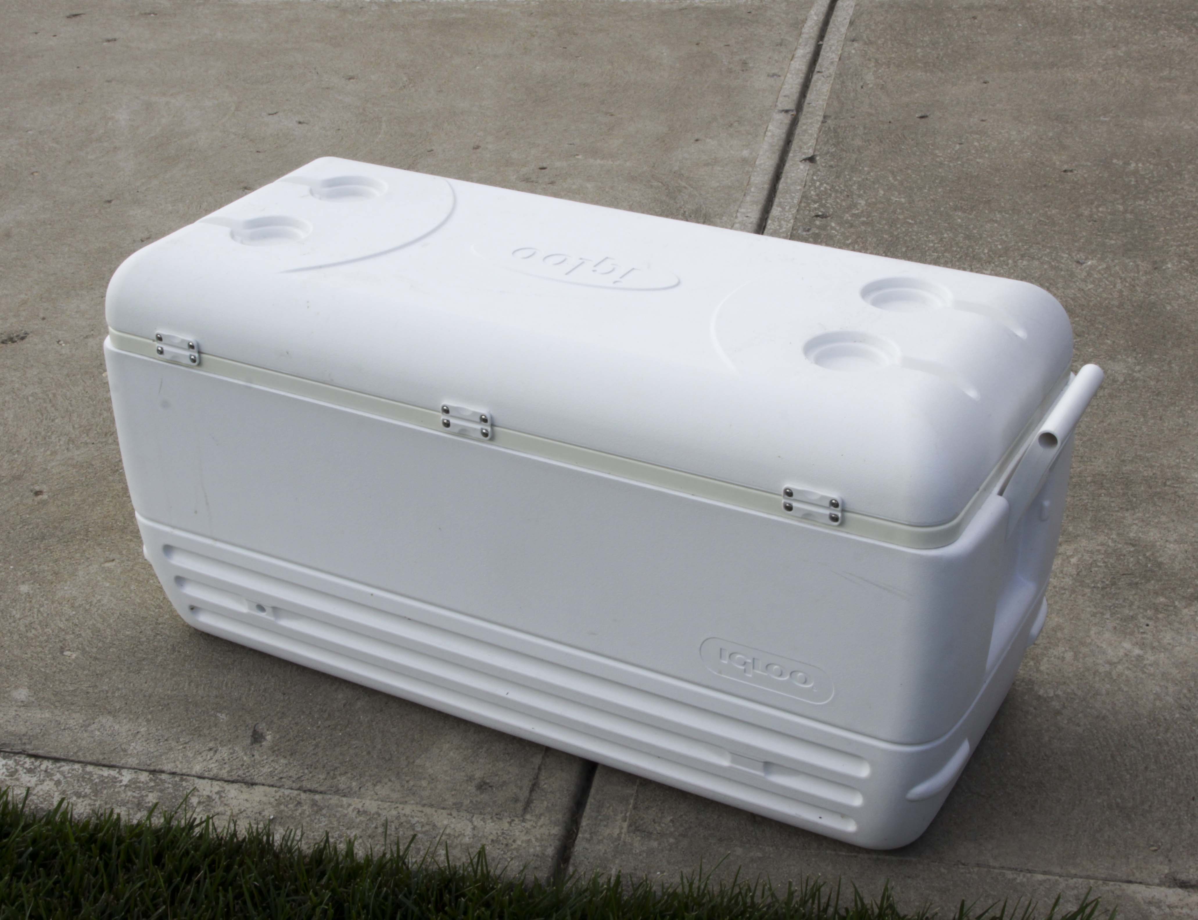 Igloo Marine Cooler