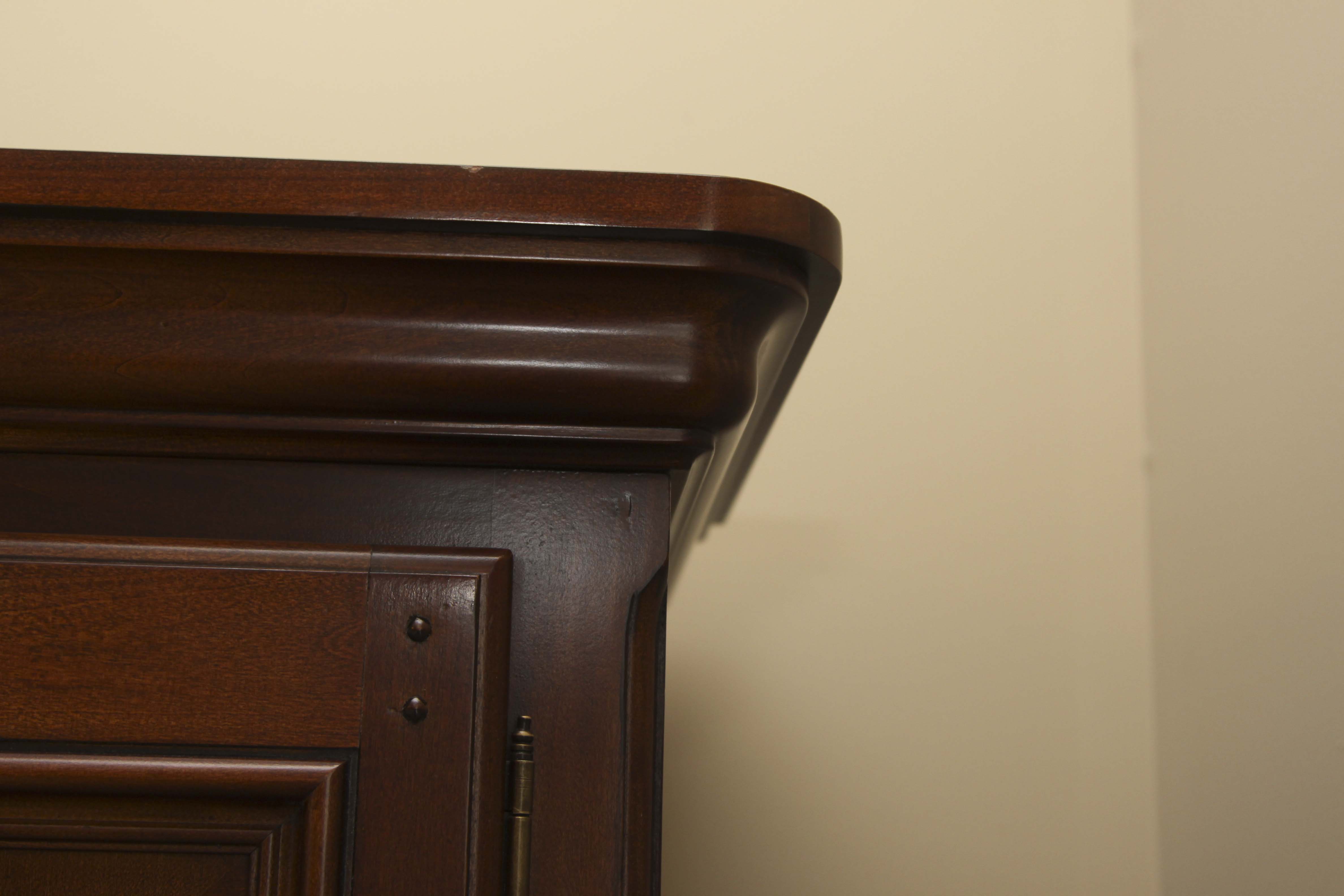 Alexander Julian Wardrobe