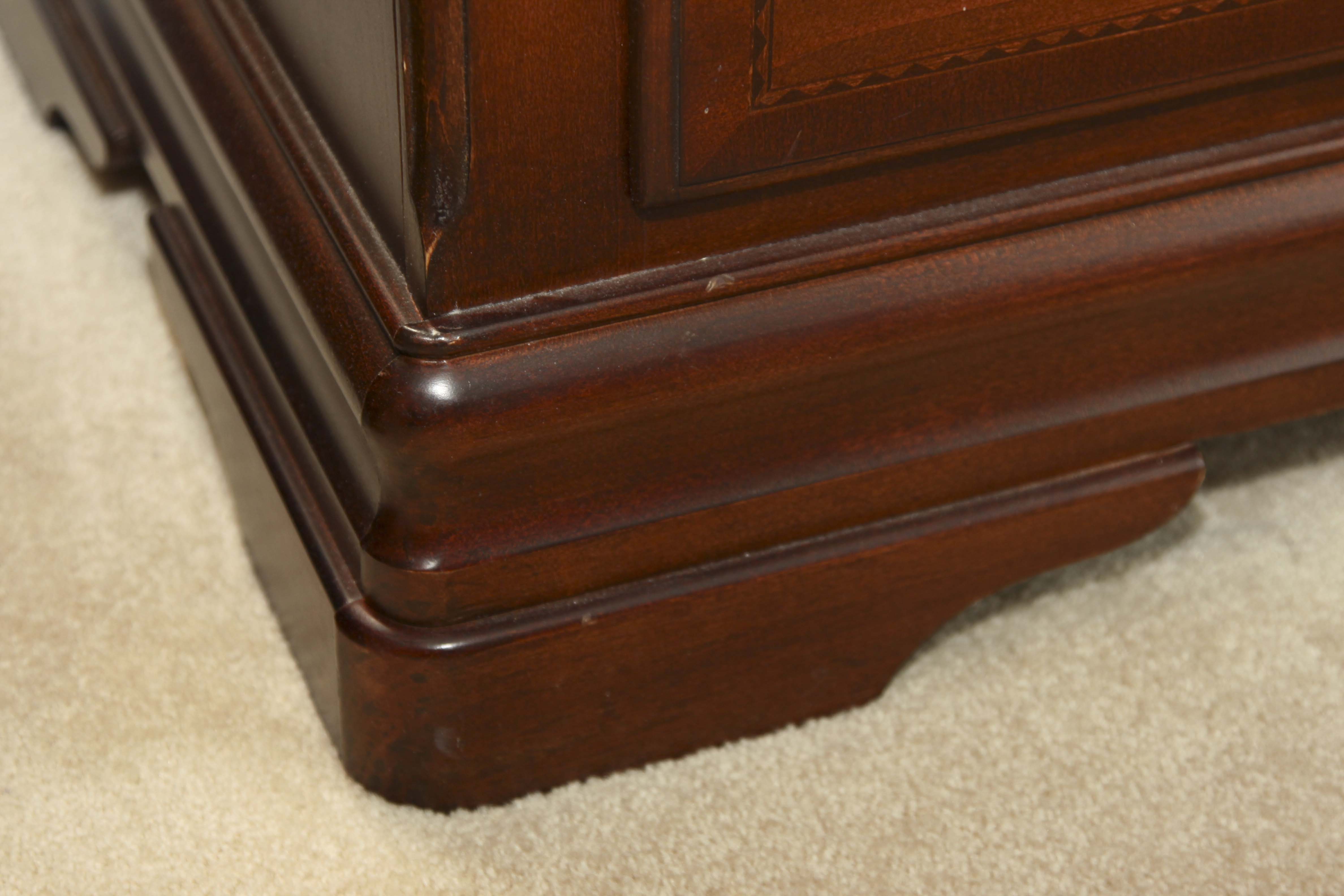 Alexander Julian Wardrobe