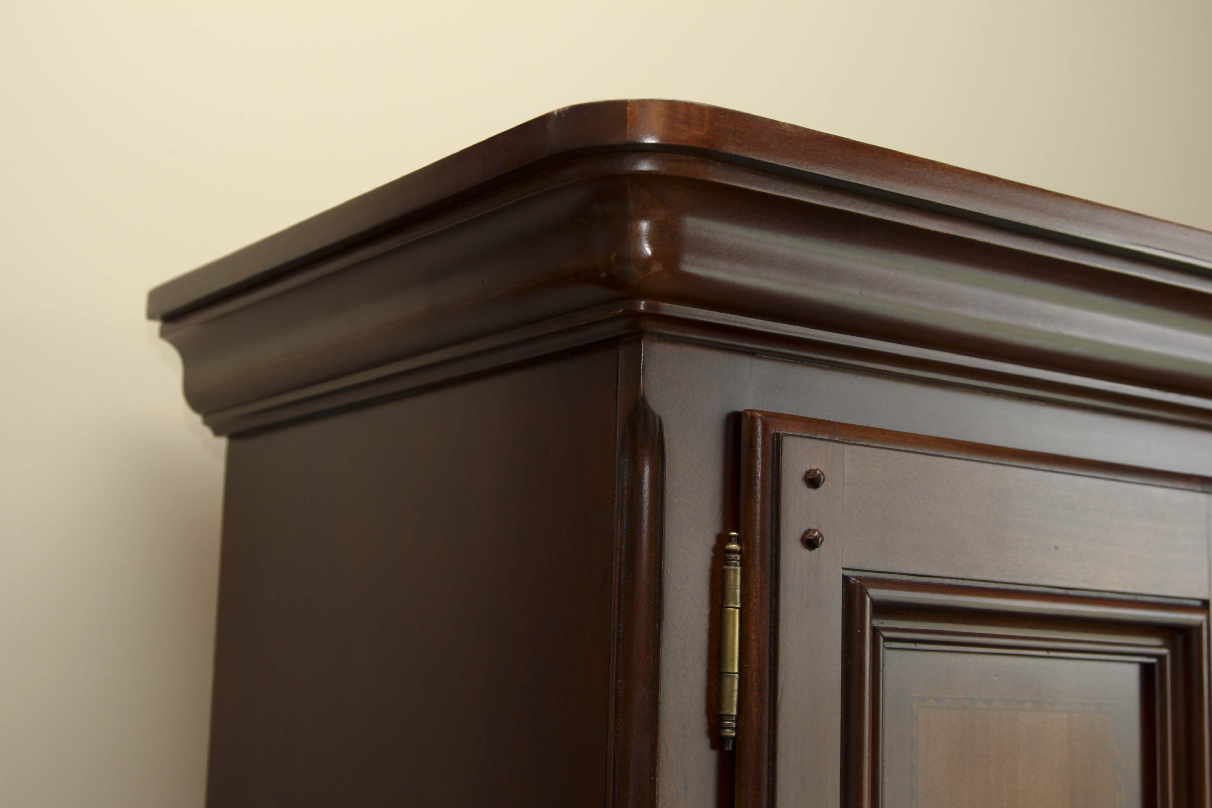 Alexander Julian Wardrobe