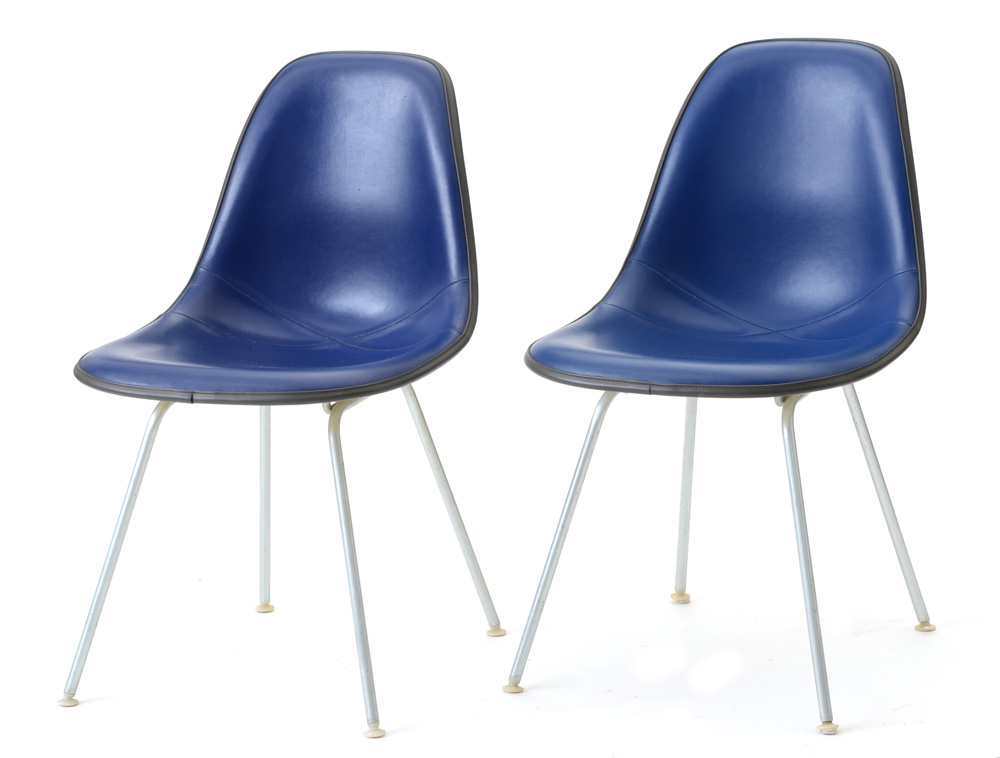 Pair of Ray and Charles Eames Shell Chairs for Herman Miller