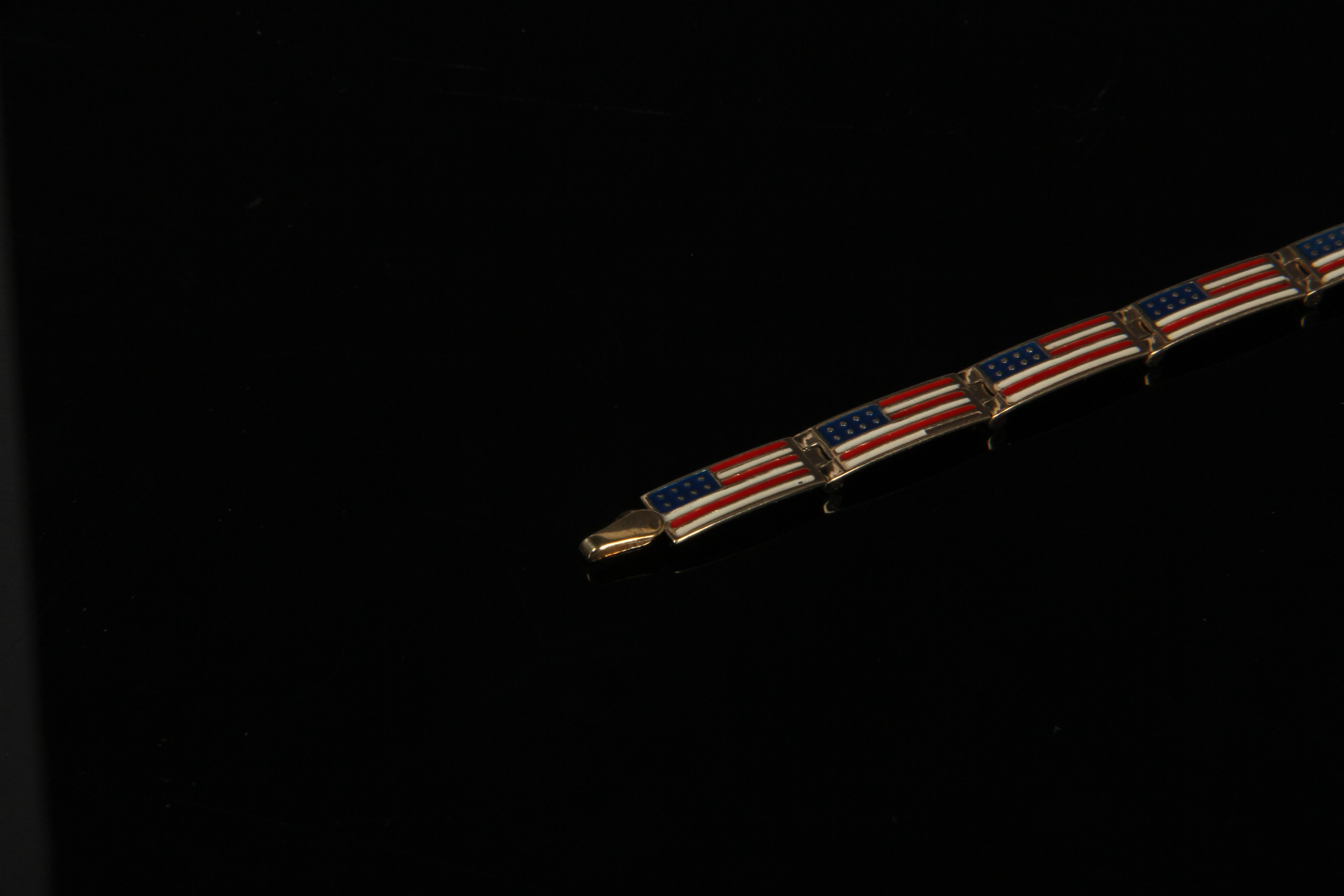 10K Yellow Gold Enameled Flag Bracelet