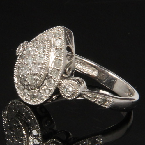 10K White Gold 0.50 CTW Diamond Cluster Ring