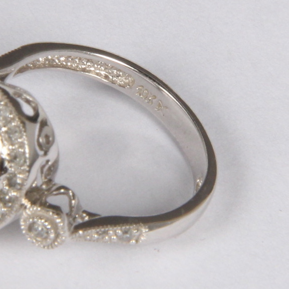 10K White Gold 0.50 CTW Diamond Cluster Ring