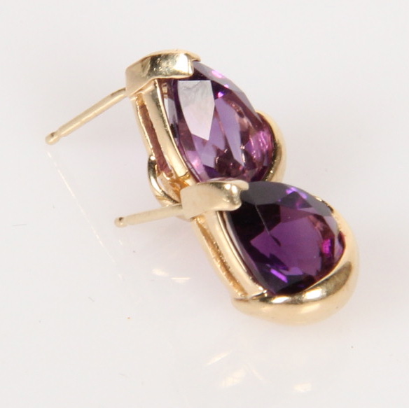 14K Yellow Gold Amethyst Earrings