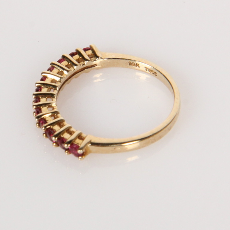 10K Yellow Gold Pink Sapphire Ring