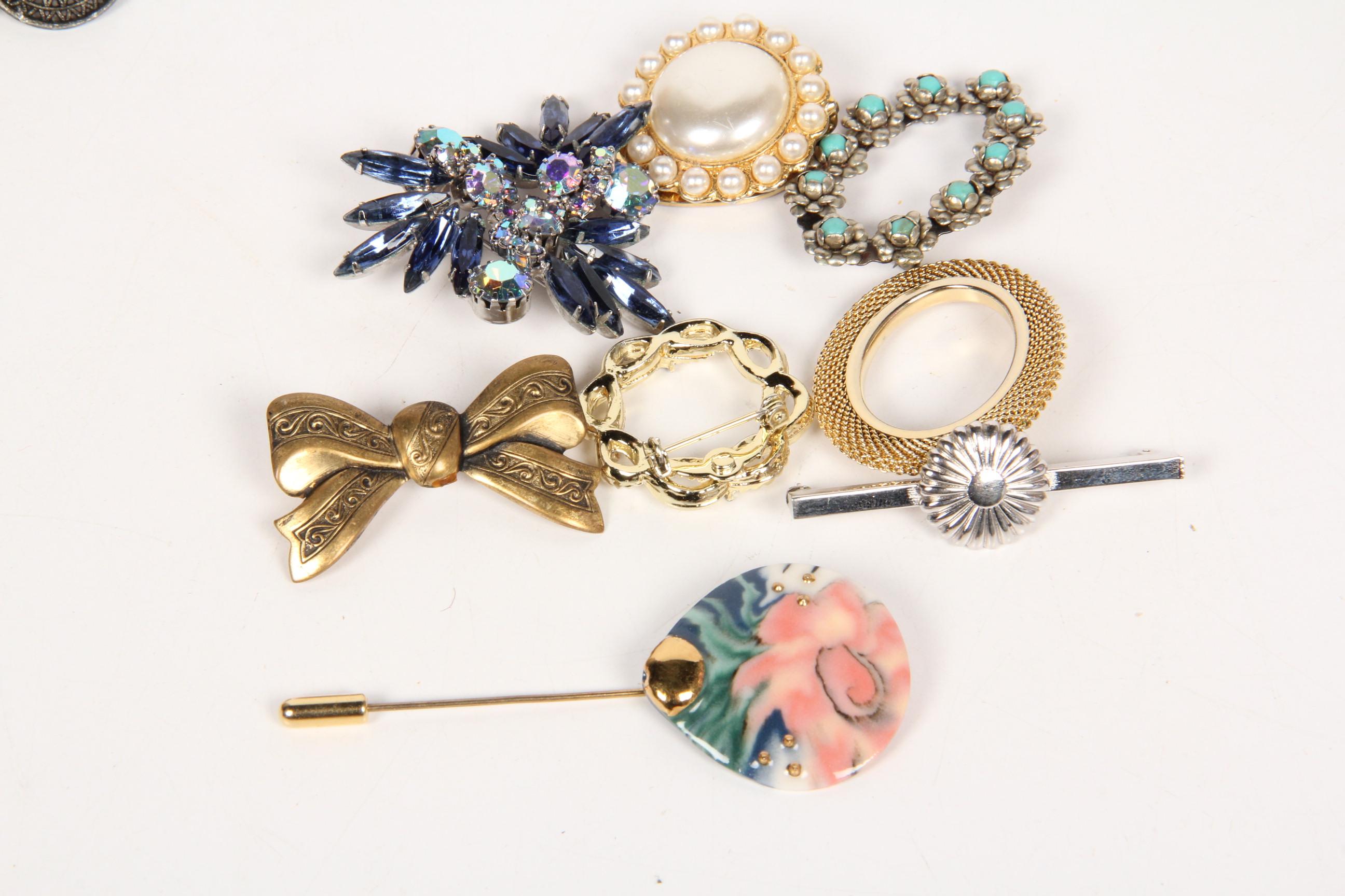 Vintage Statement Brooches and Pins